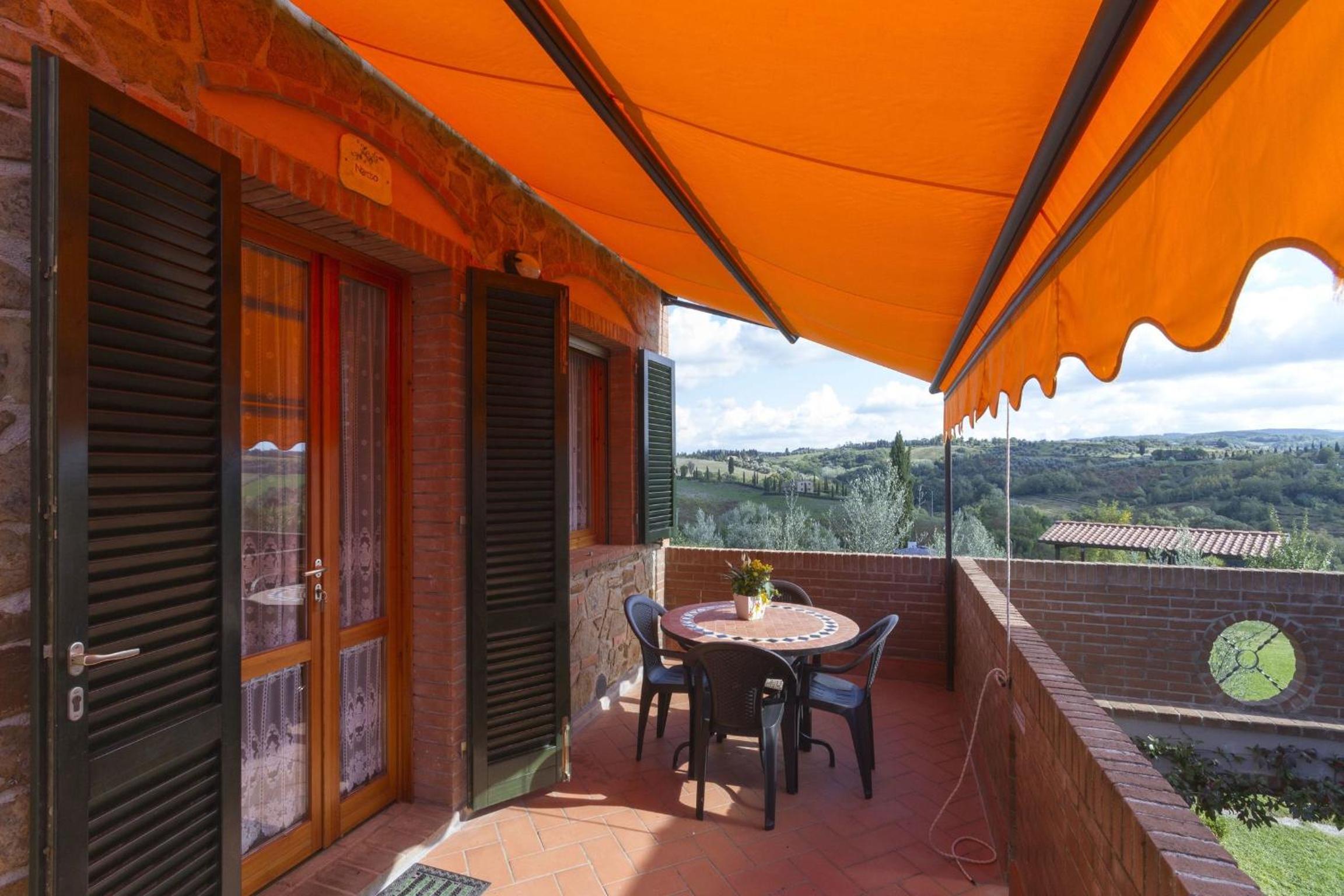 Calanchi Apartments