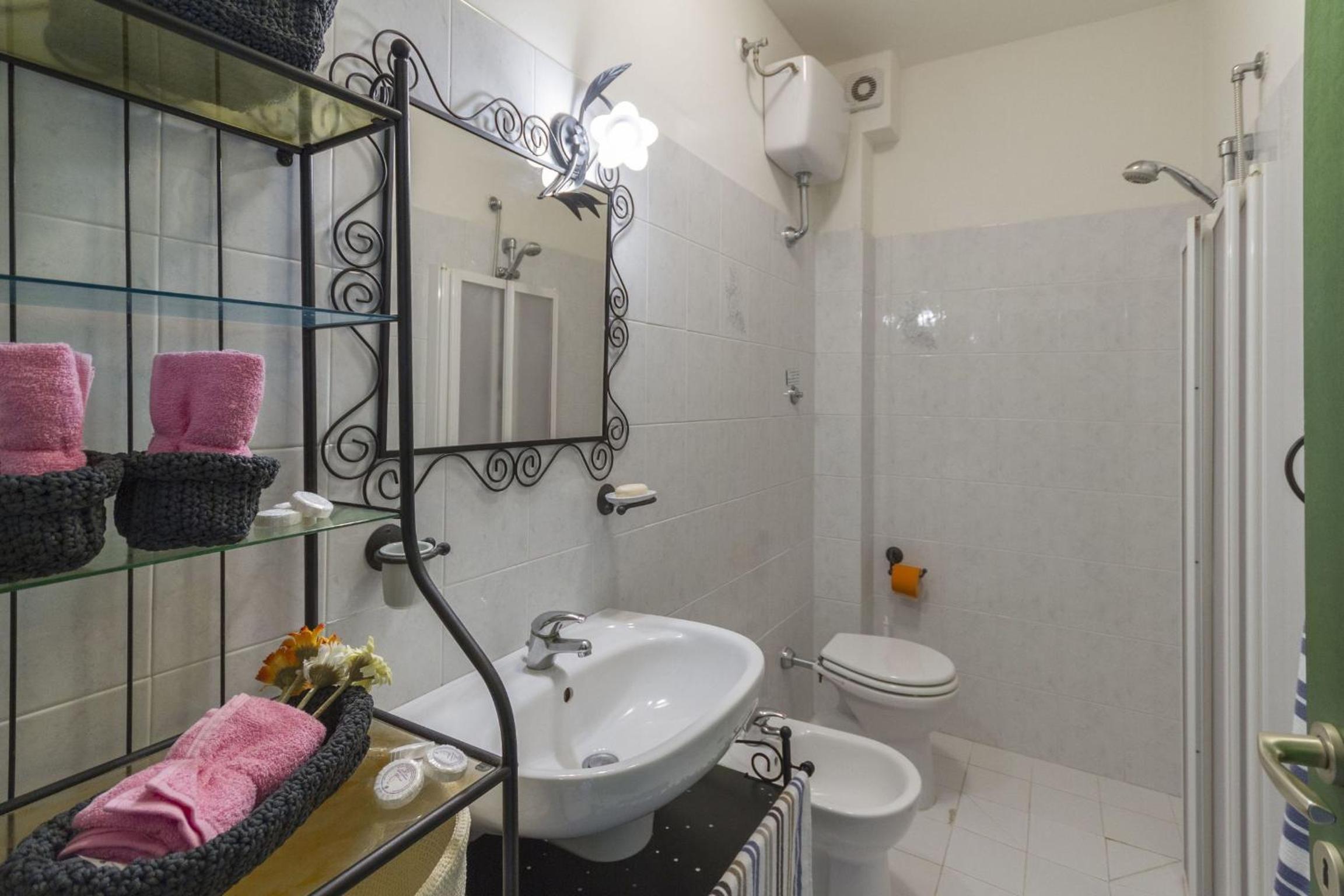 Calanchi Apartments