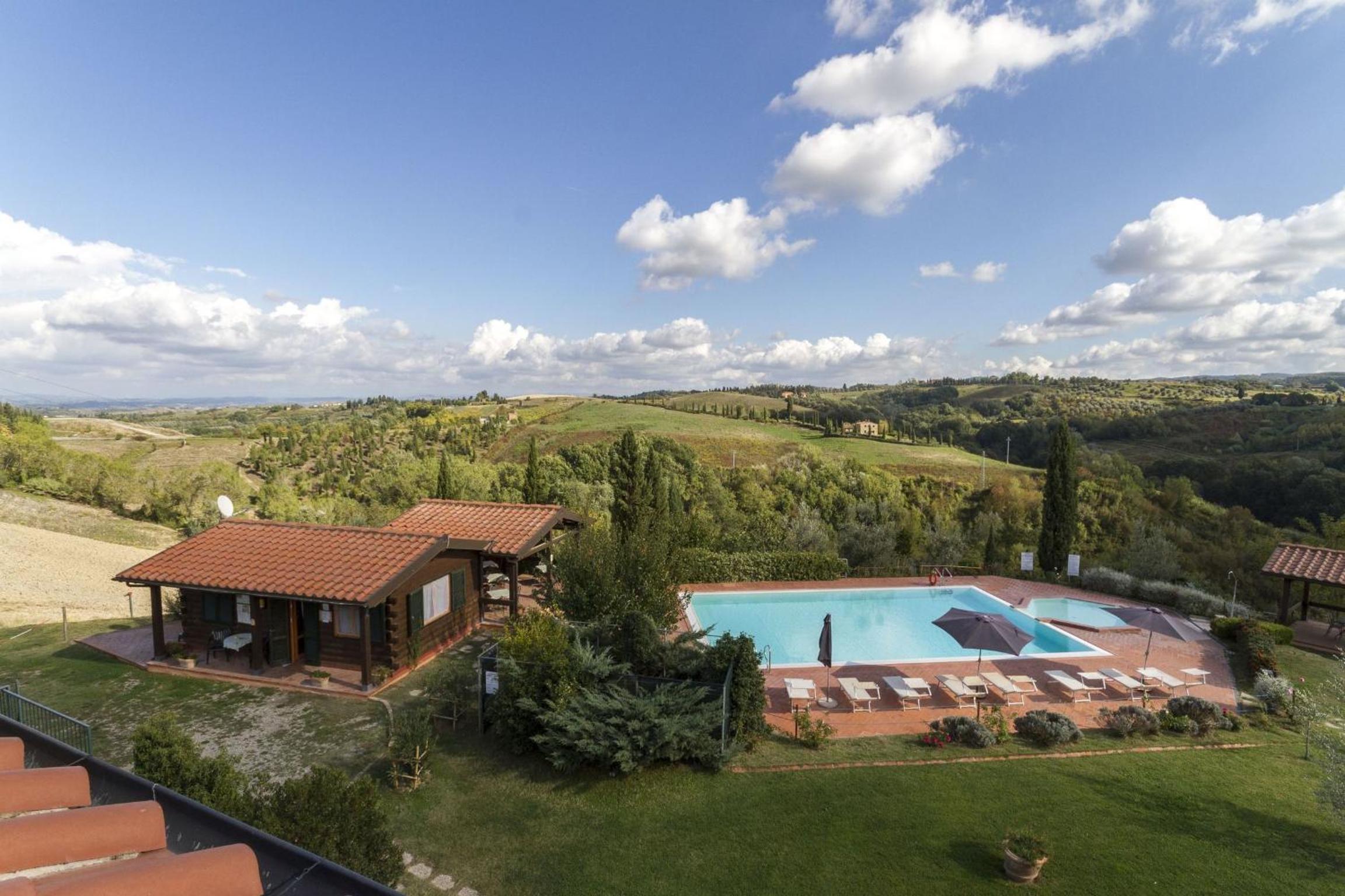 Calanchi Apartments