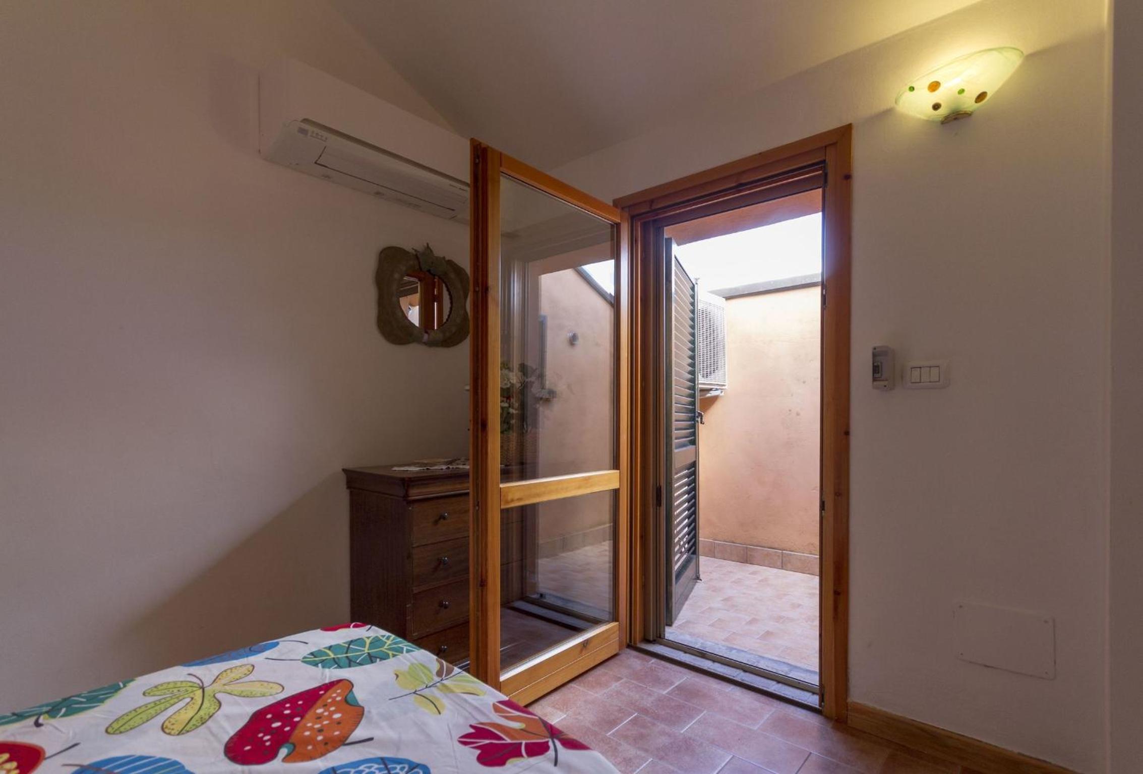 Calanchi Apartments