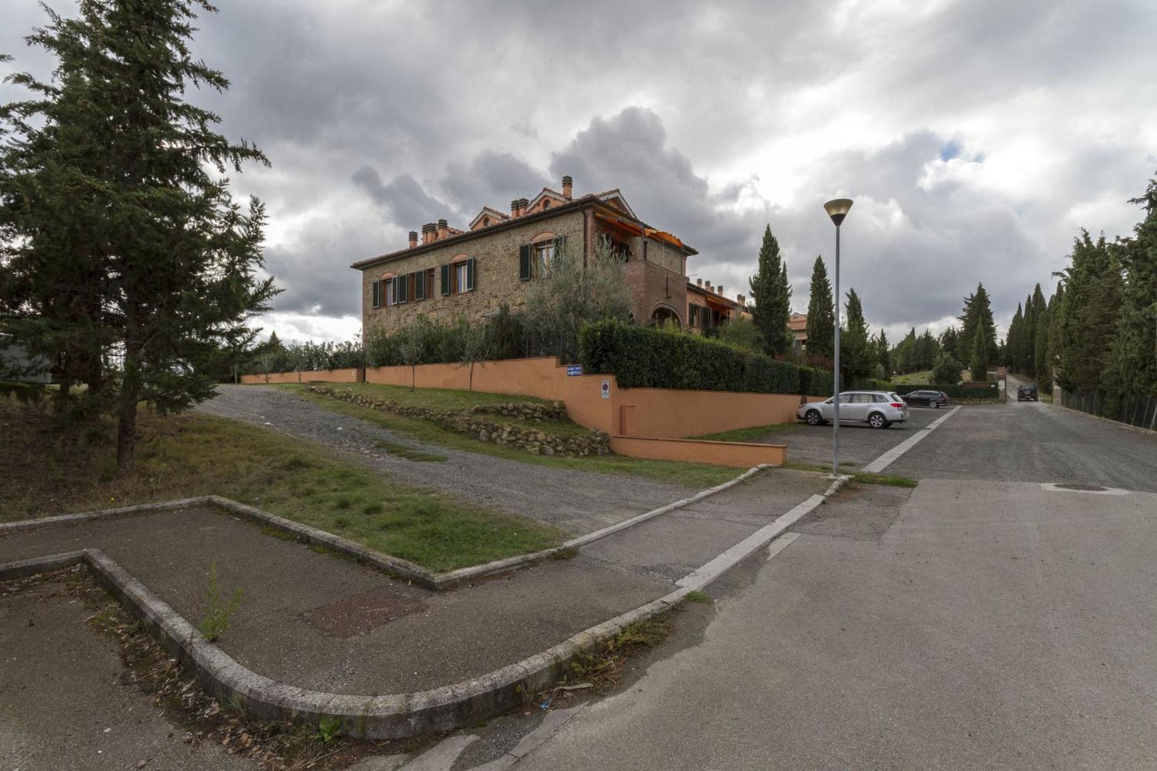Calanchi Apartments