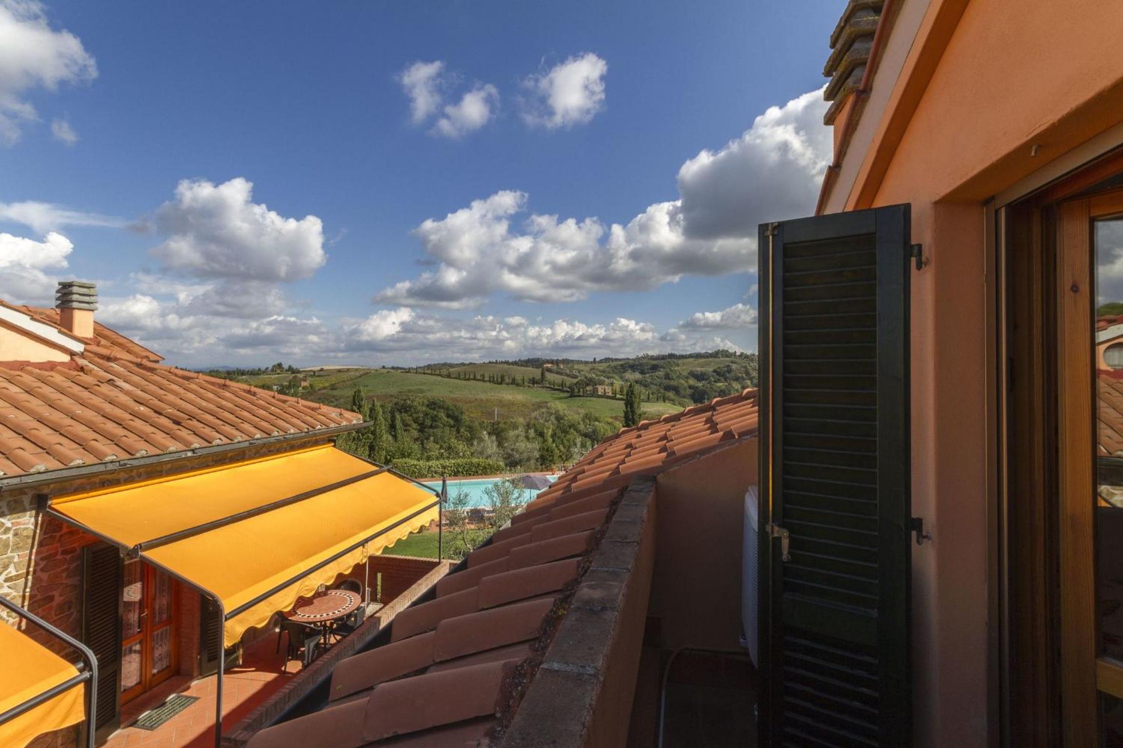 Calanchi Apartments