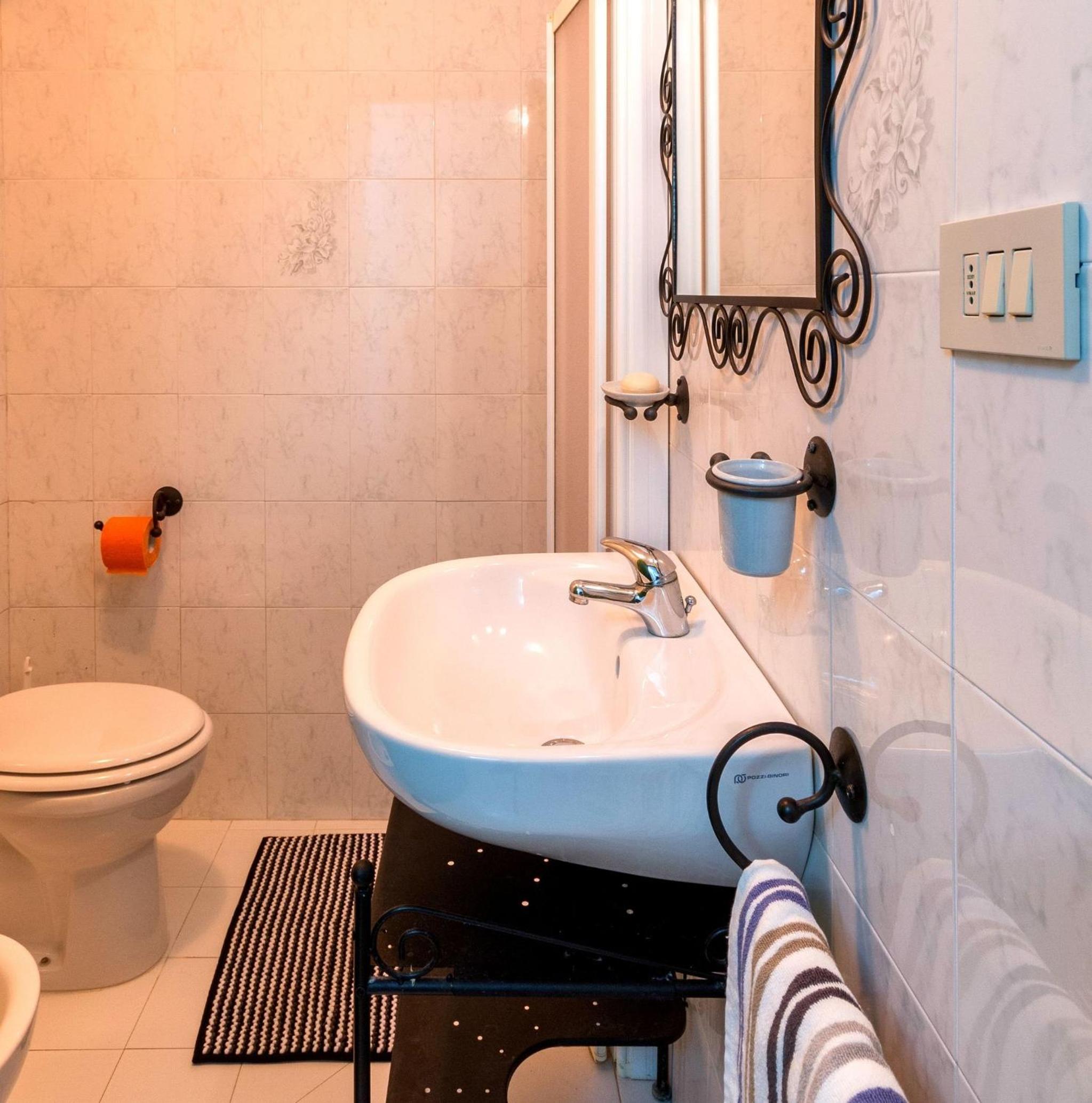 Calanchi Apartments