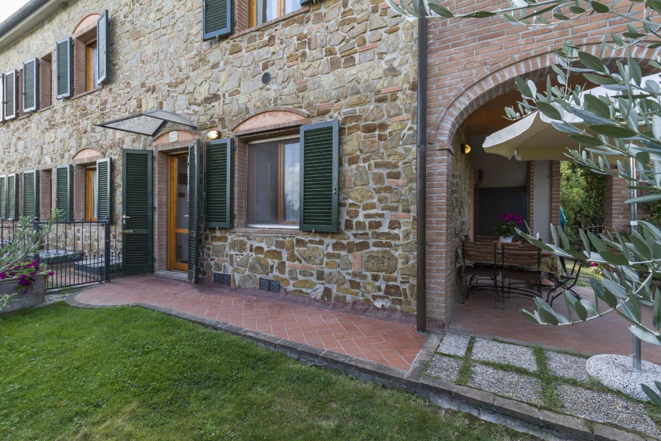 Calanchi Apartments