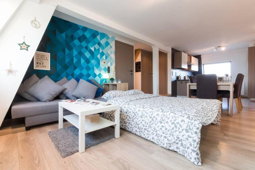 Duplex appertement met zicht Damse vaart @ Brugge view 3