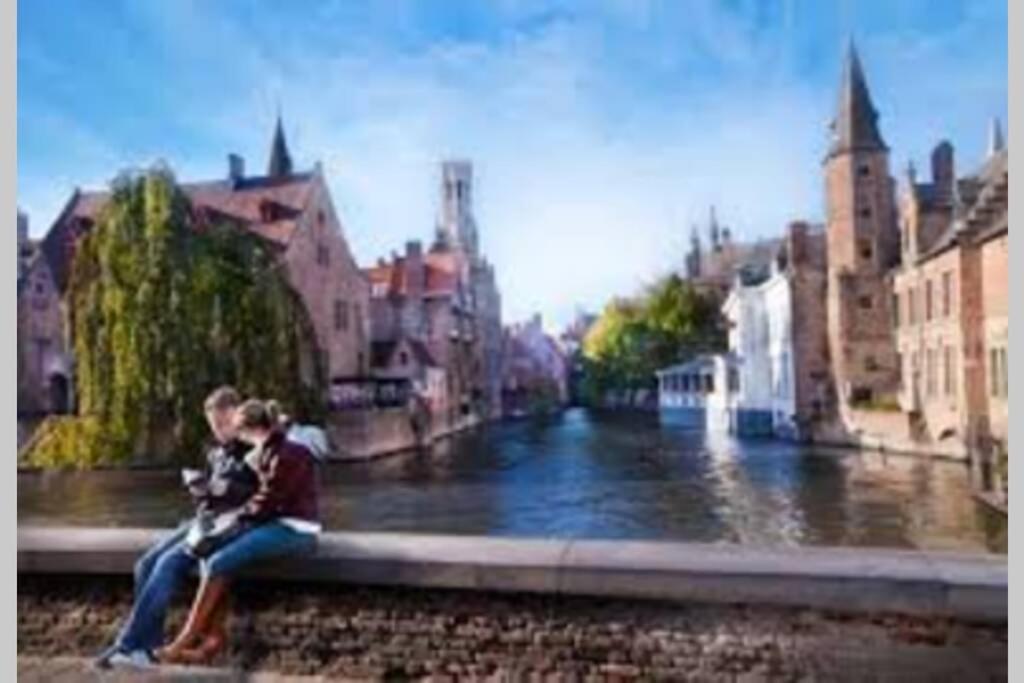 Spacious Appartment aan damse vaart @ brugge view 4