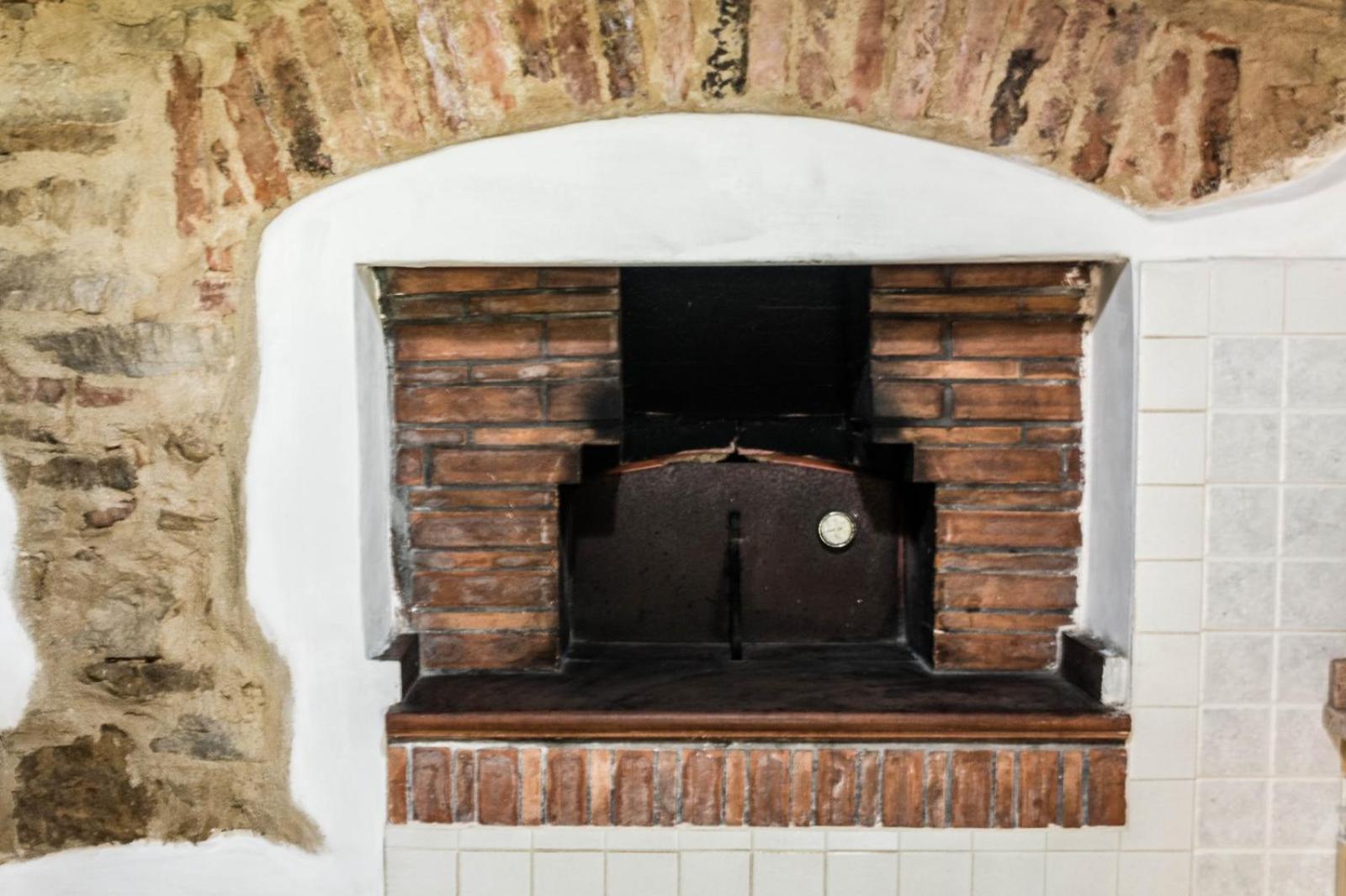 Casale storico nella campagna cilentana
