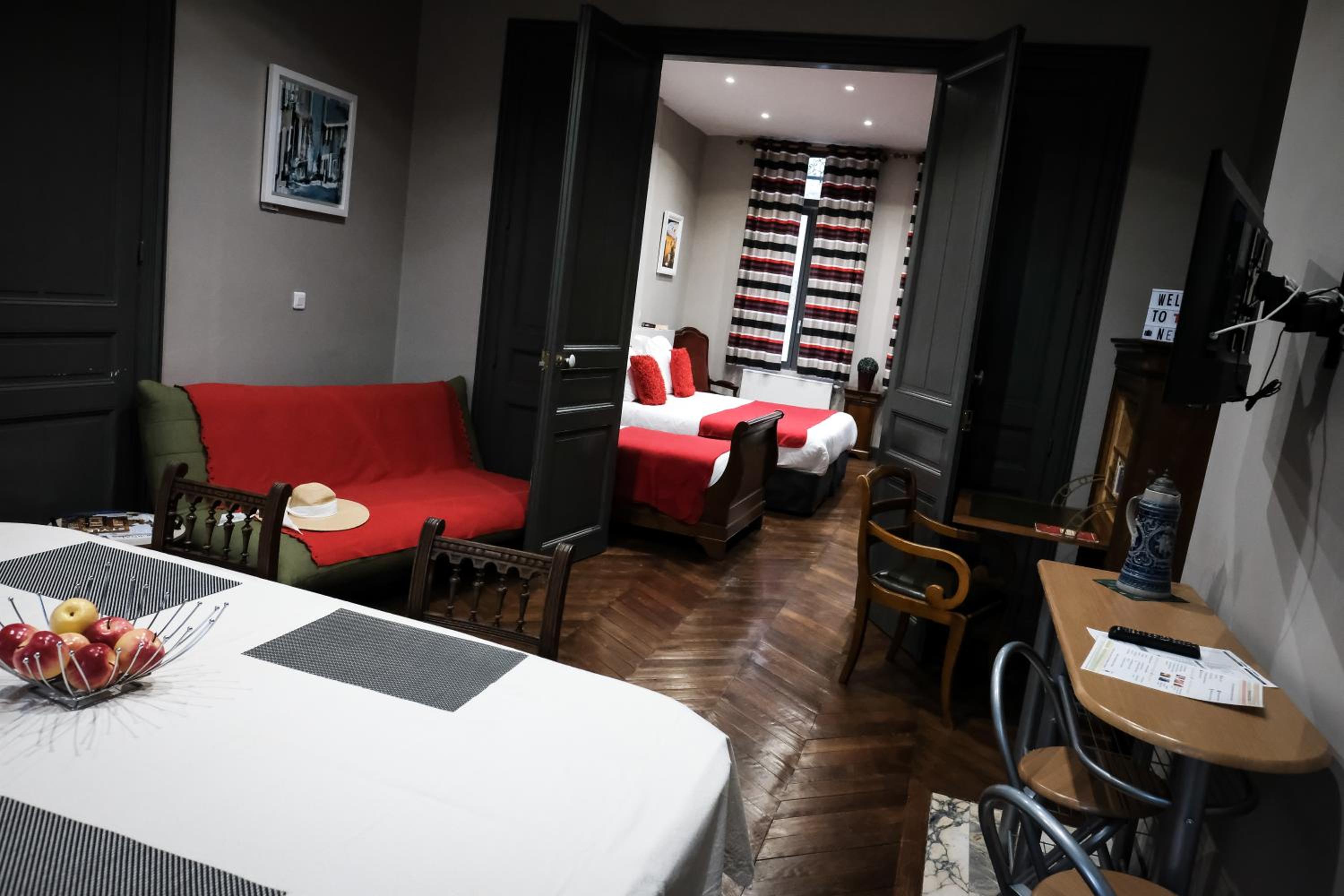 hotel room