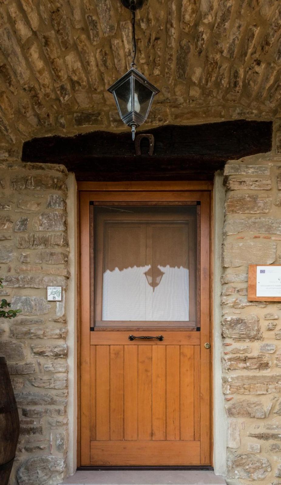 Casale storico nella campagna cilentana