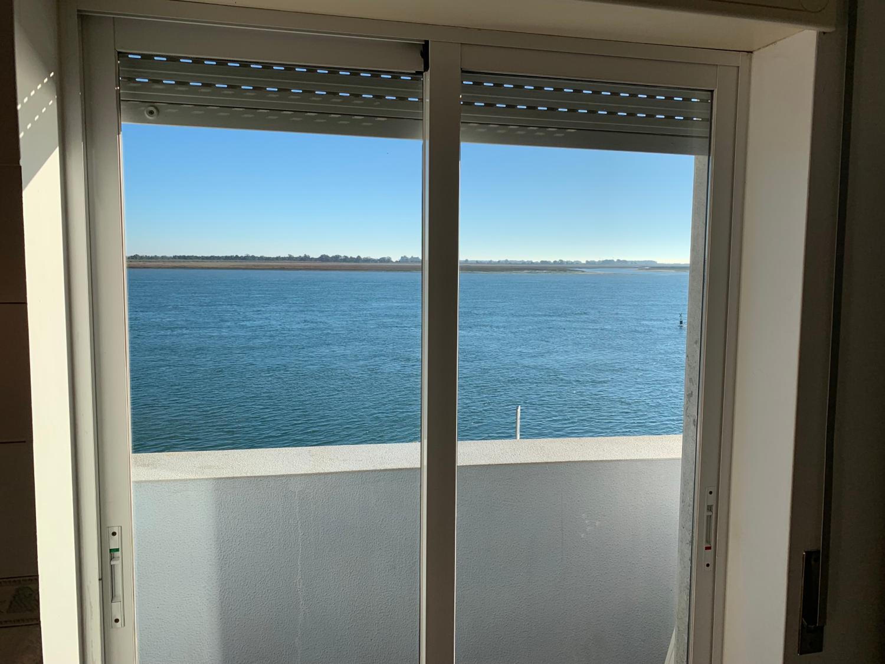 Hotel Seaside doors - Image 1