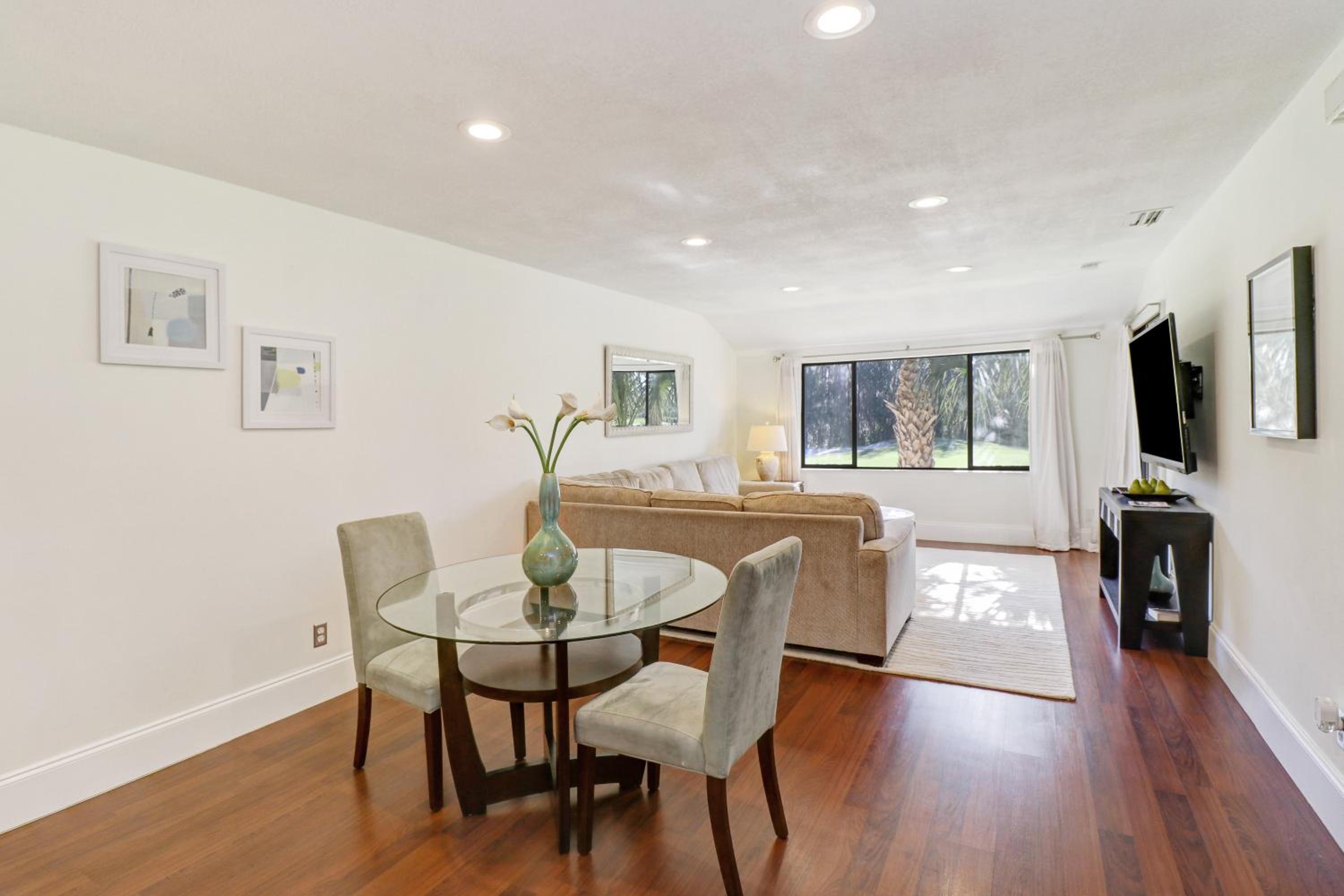 Saddlebrook Golf Course view Condo with Kitchen - Property Image 13