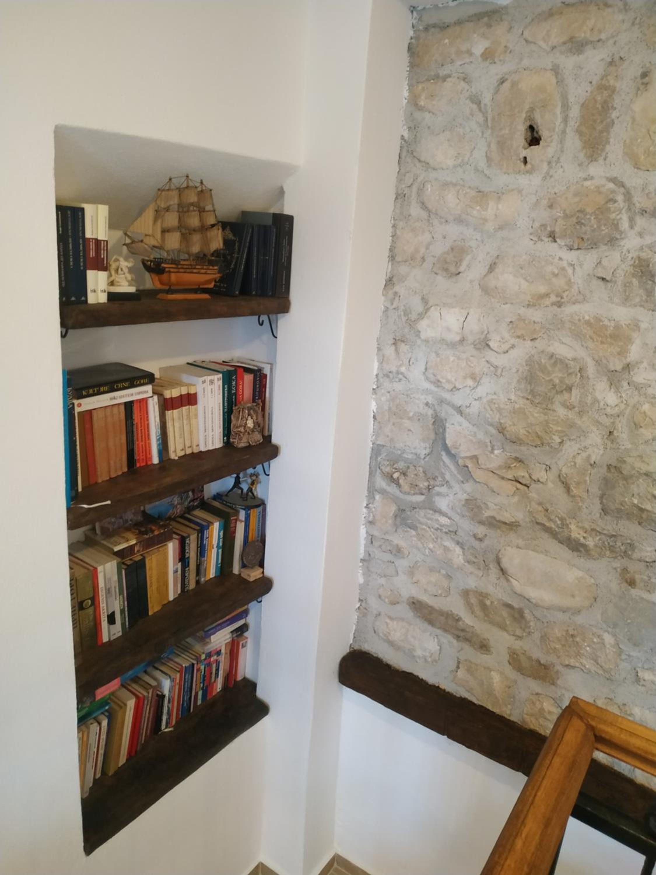 Photo 57