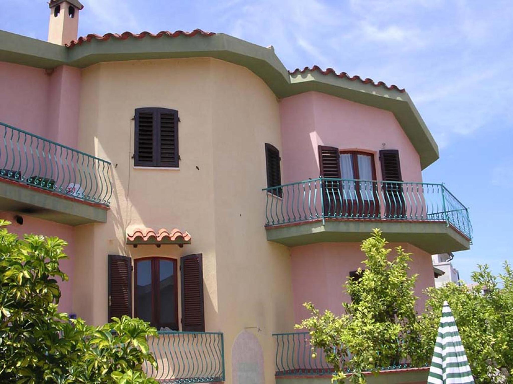 Orosei-Sardegna-Appartamento 5 posti letto con giardino view 3