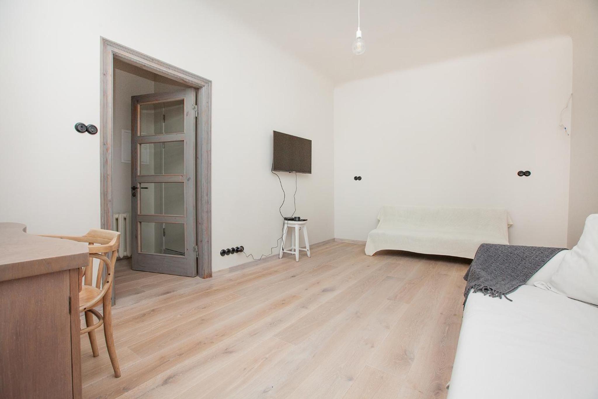 Ascetic Skolas Street Apartment view 5