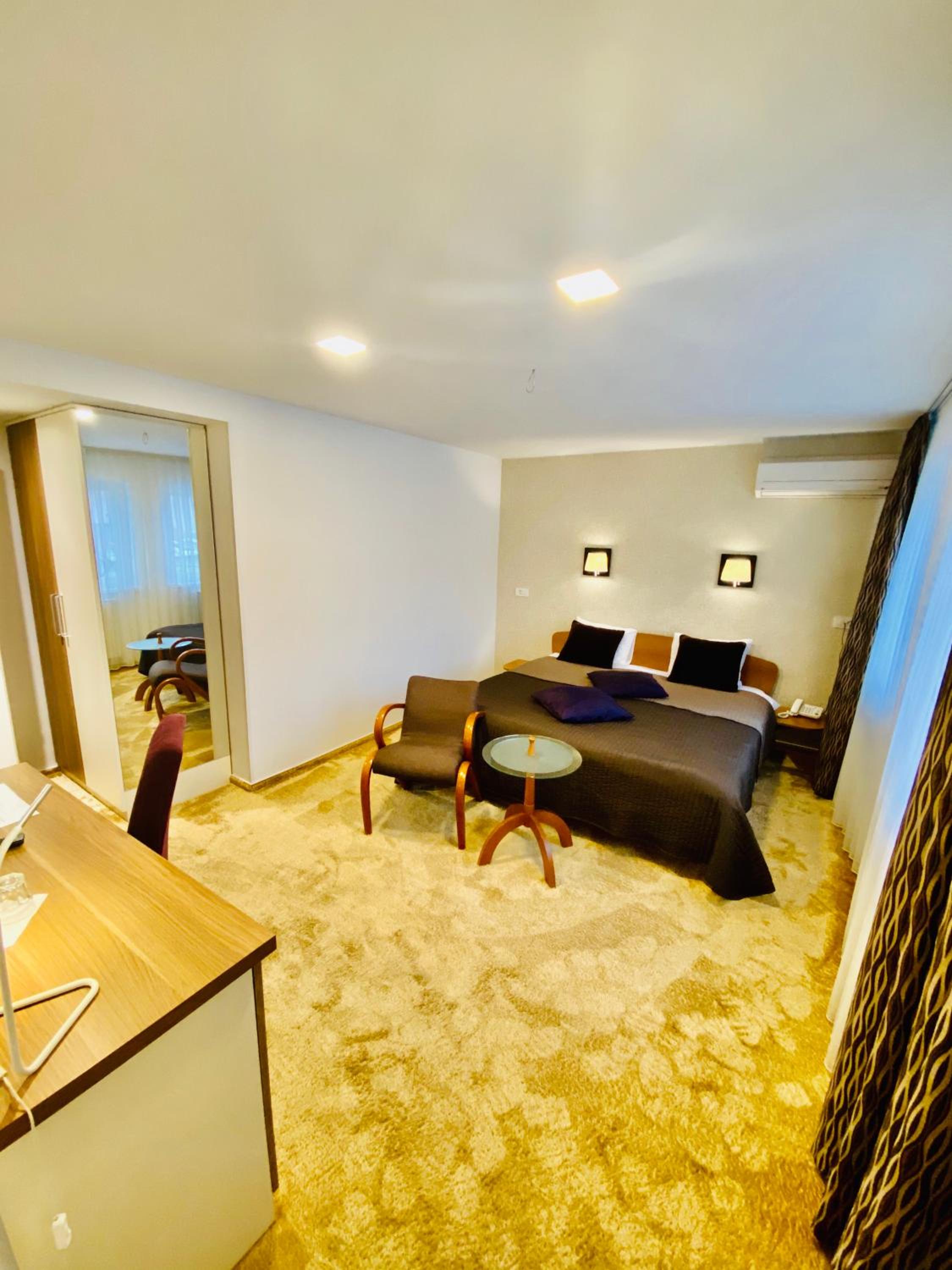 Halvat Guesthouse