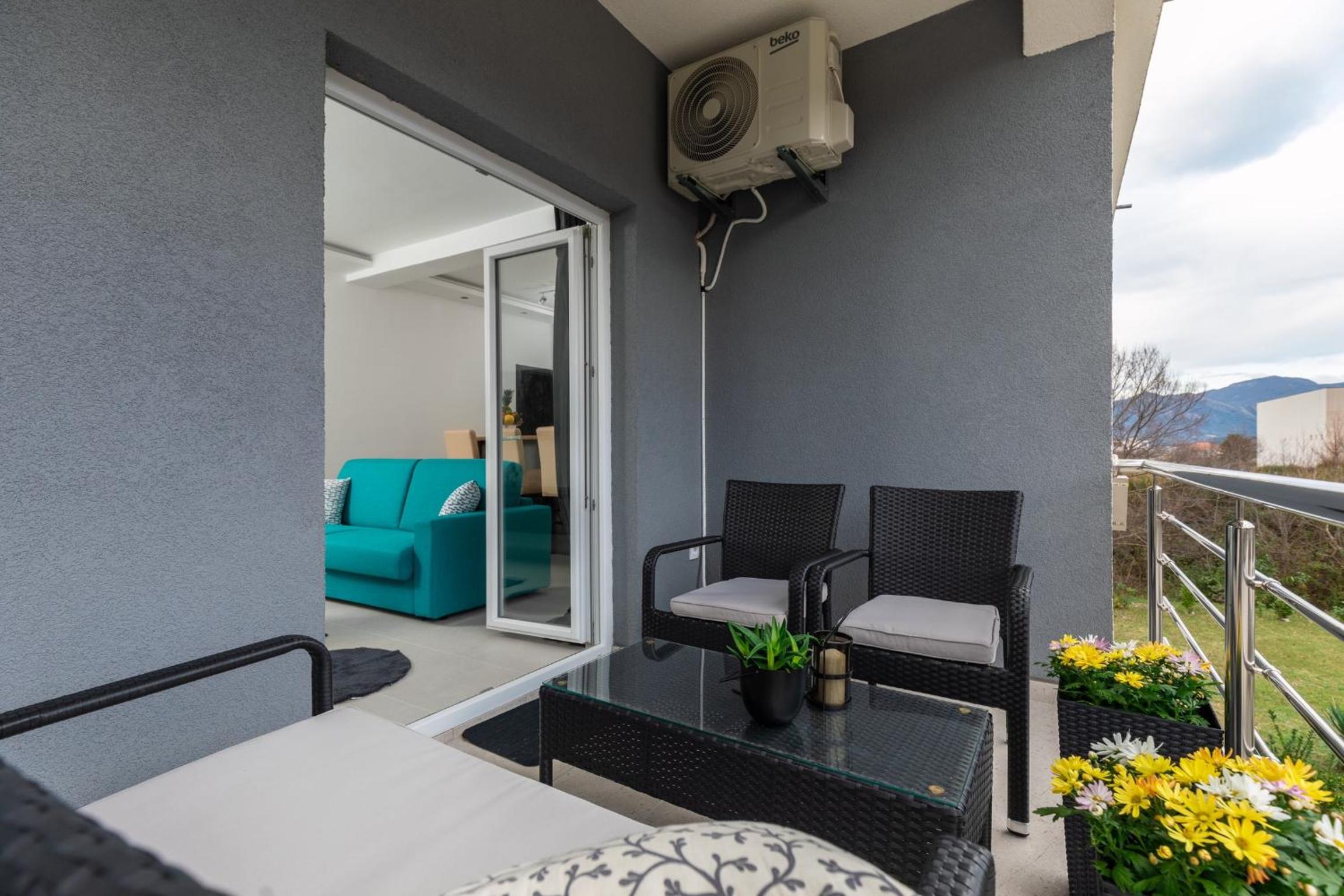 Tramonto Apartments