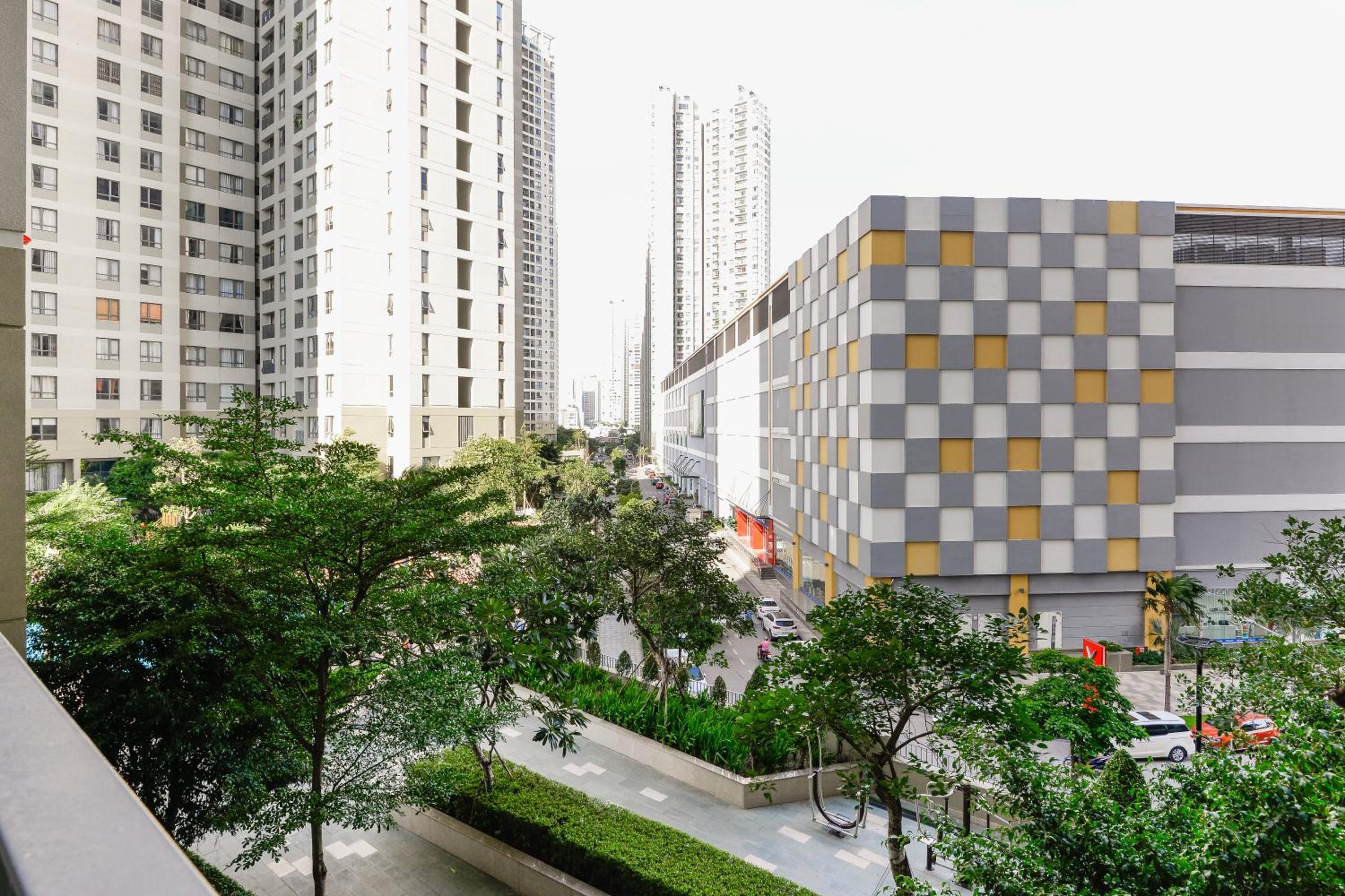 High Class 2 Bedrooms Masteri Thao Dien Apartment, Fully Furnished With Full Amenities