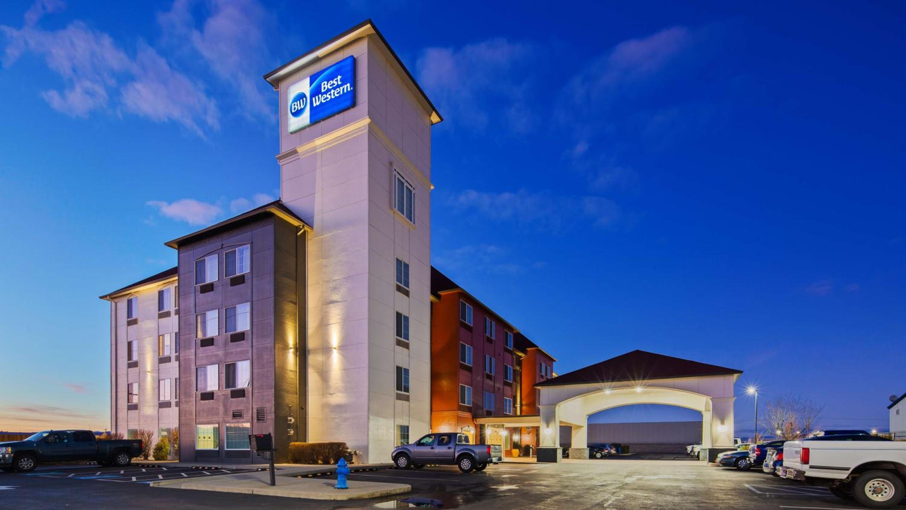 Best Western Crater Lake Highway White City/Medford - Property Image 1