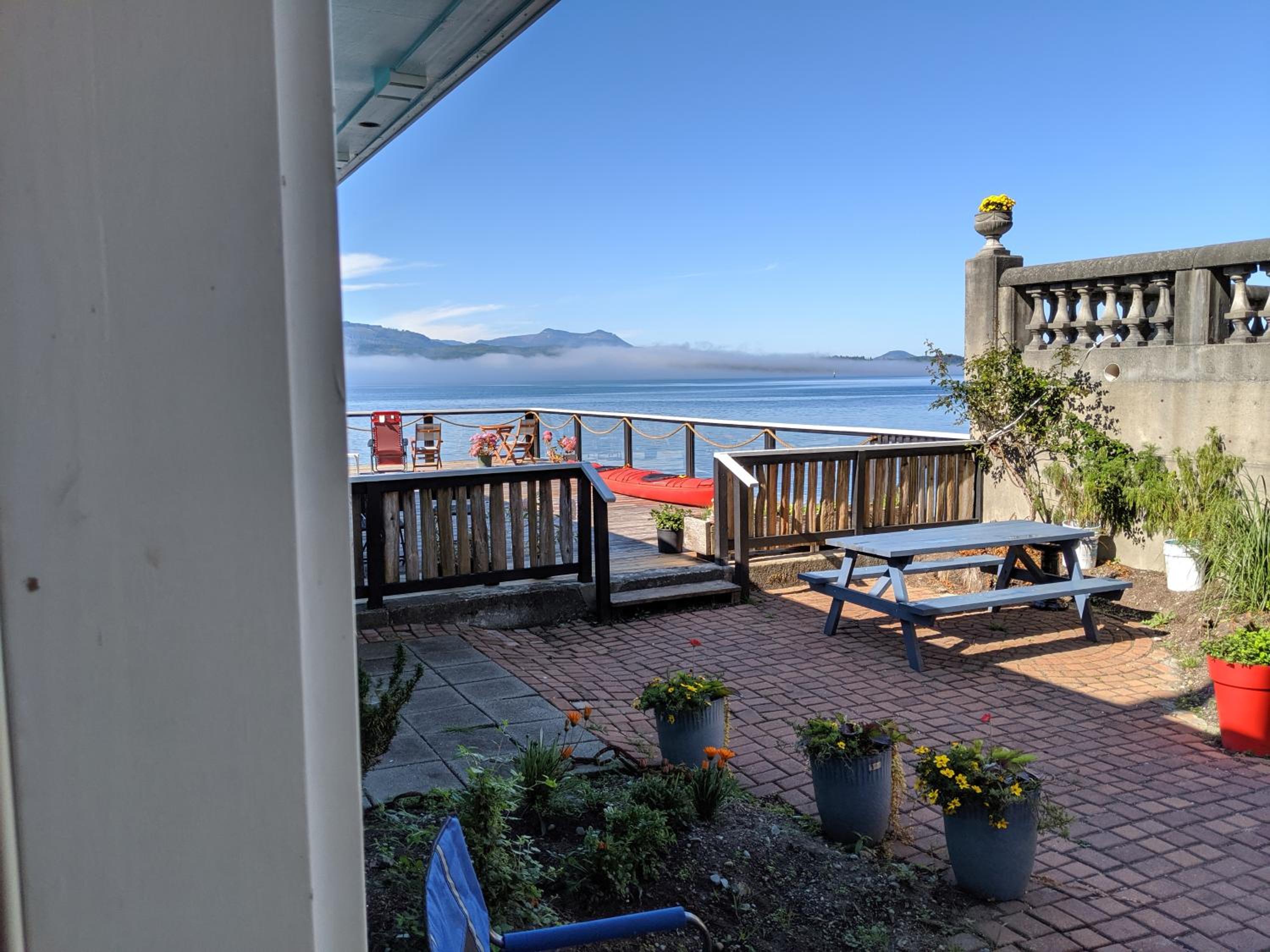 Nimpkish Hotel