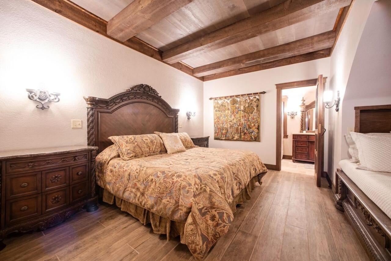 HIGHLANDS CASTLE overlooking Lake George plus 2 other CASTLES & SUITES