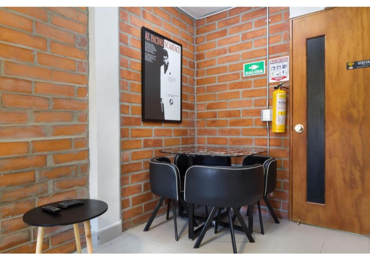 Studios Exito