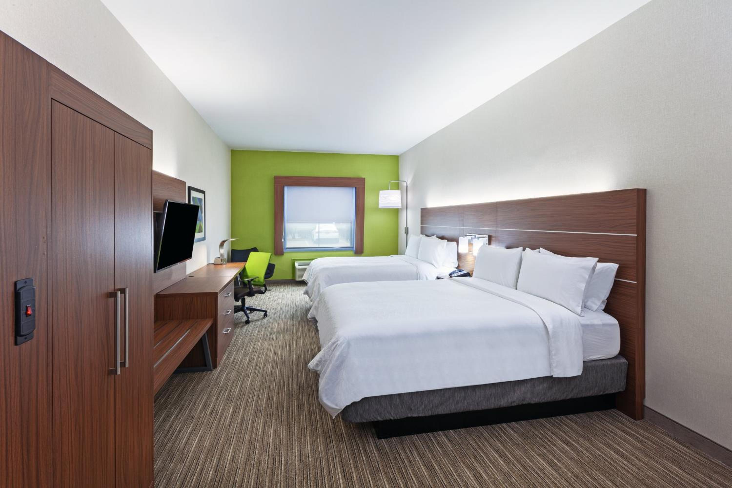 Longview Vacations - Holiday Inn Express Suites Longview South I-20, an IHG Hotel - Property Image 21