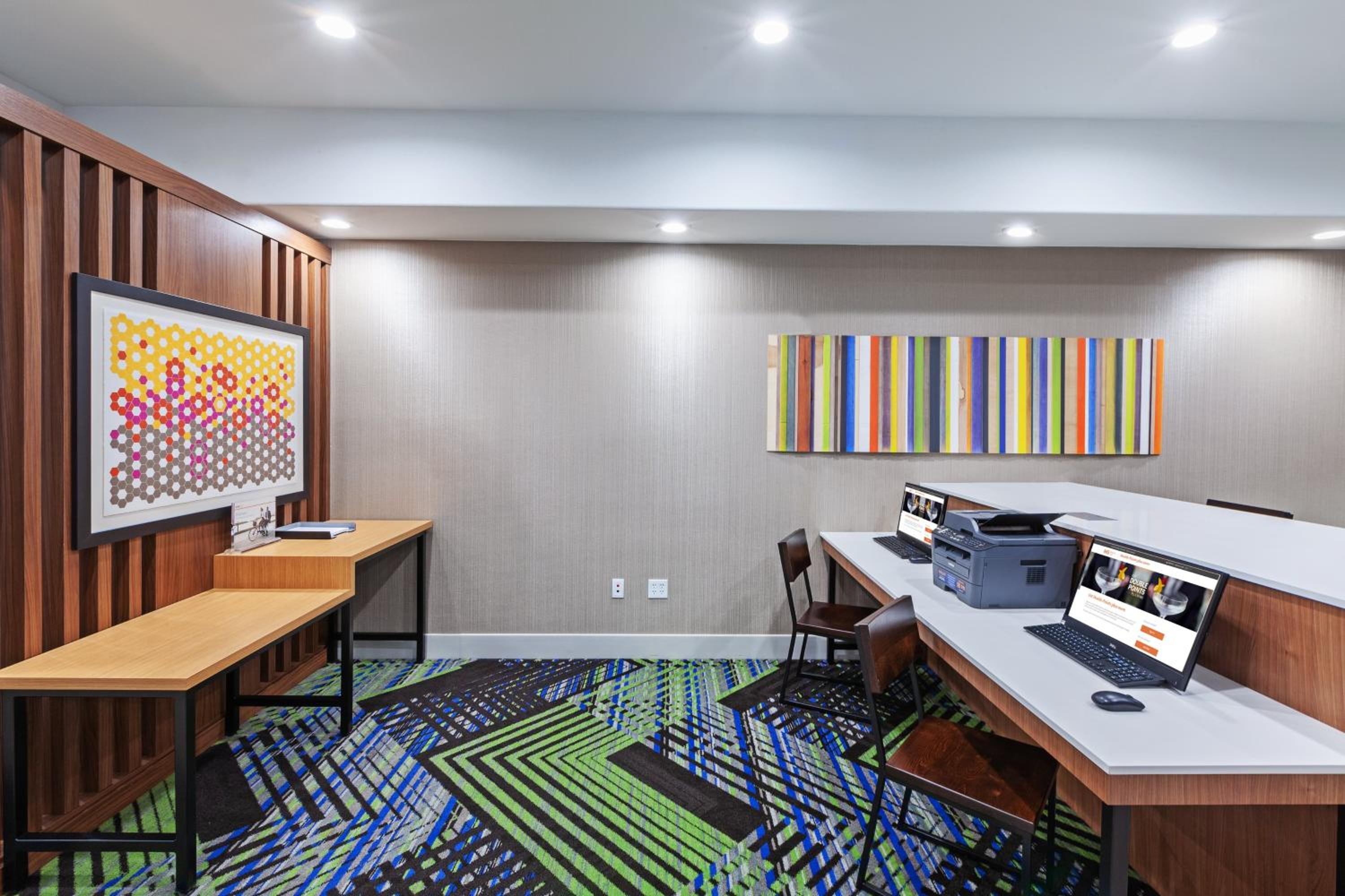Longview Vacations - Holiday Inn Express Suites Longview South I-20, an IHG Hotel - Property Image 39