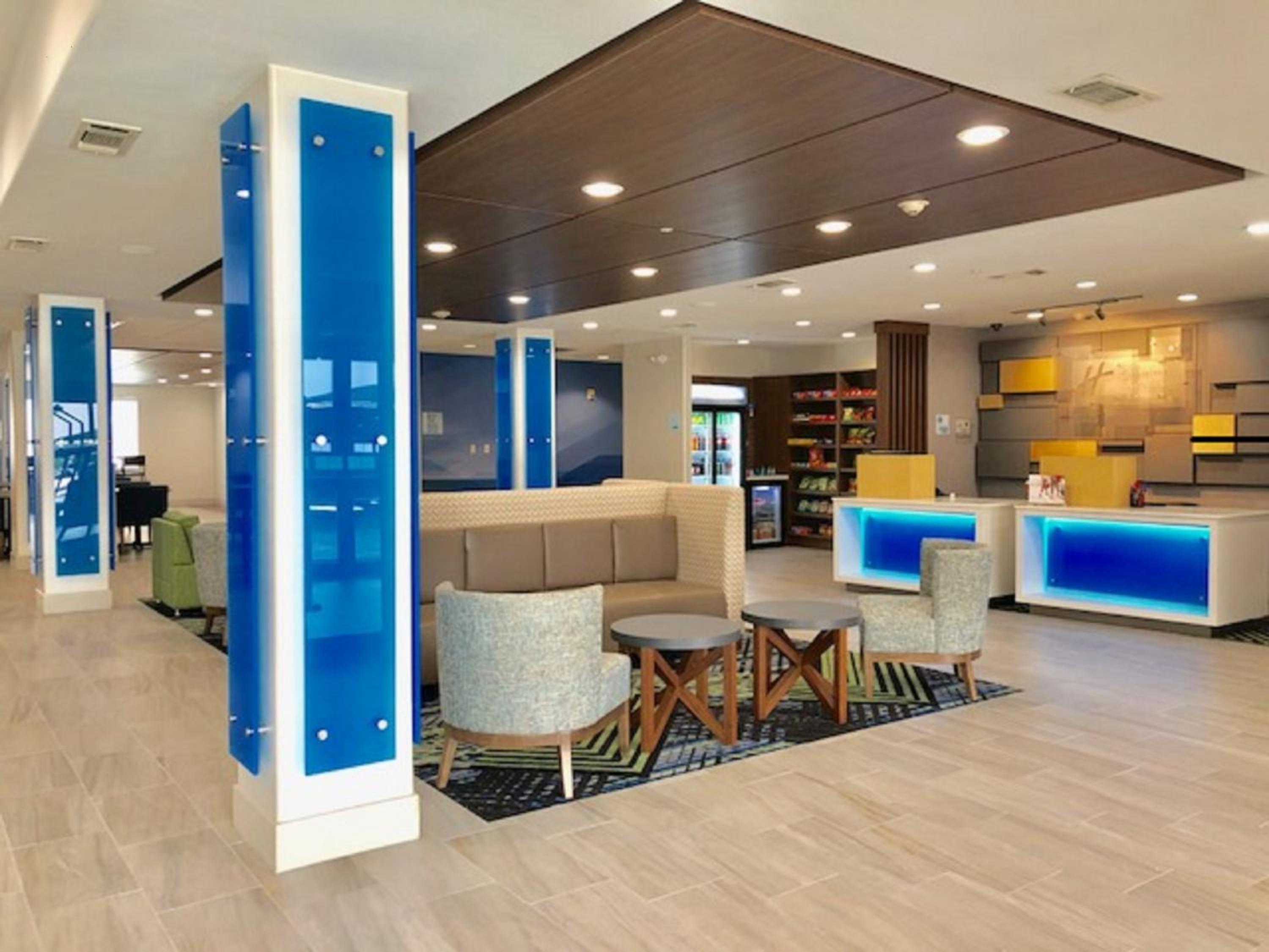 Longview Vacations - Holiday Inn Express Suites Longview South I-20, an IHG Hotel - Property Image 22