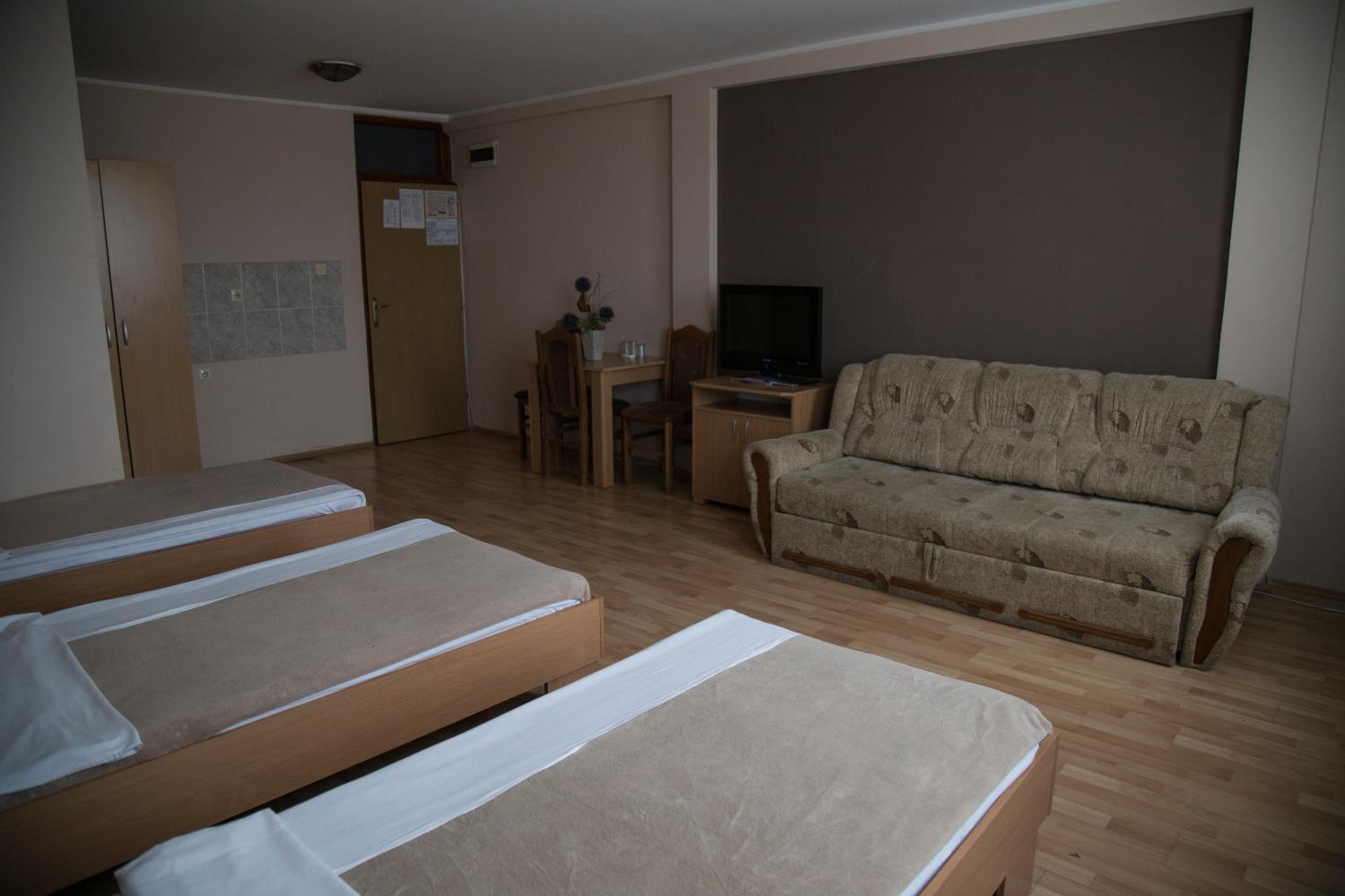 Photo 42