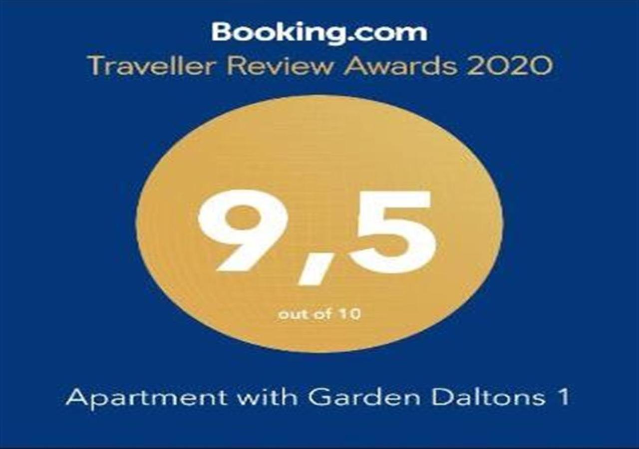 Apartment with Garden Daltons 1