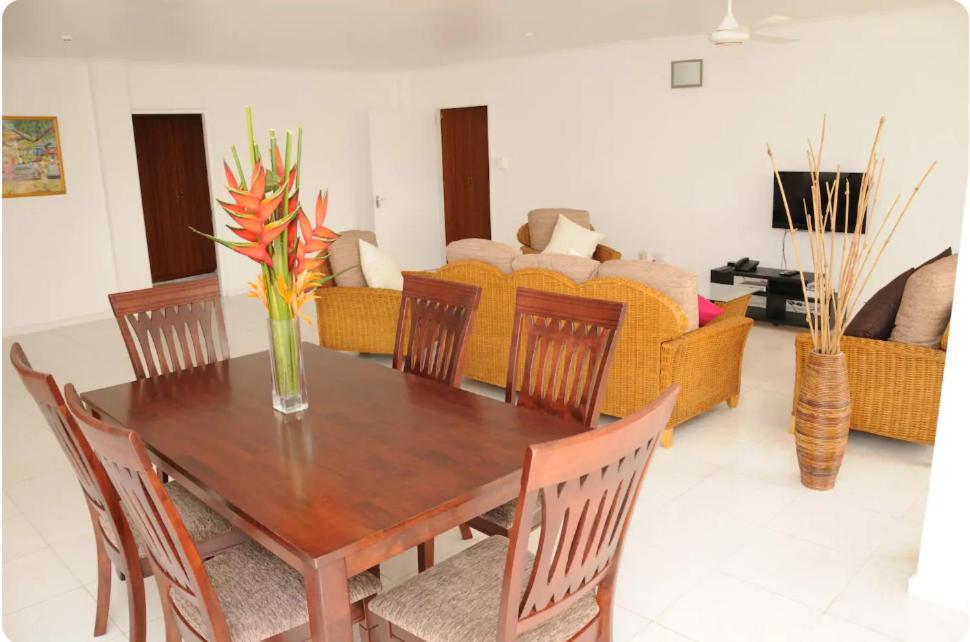Global Village Apartment photo 2