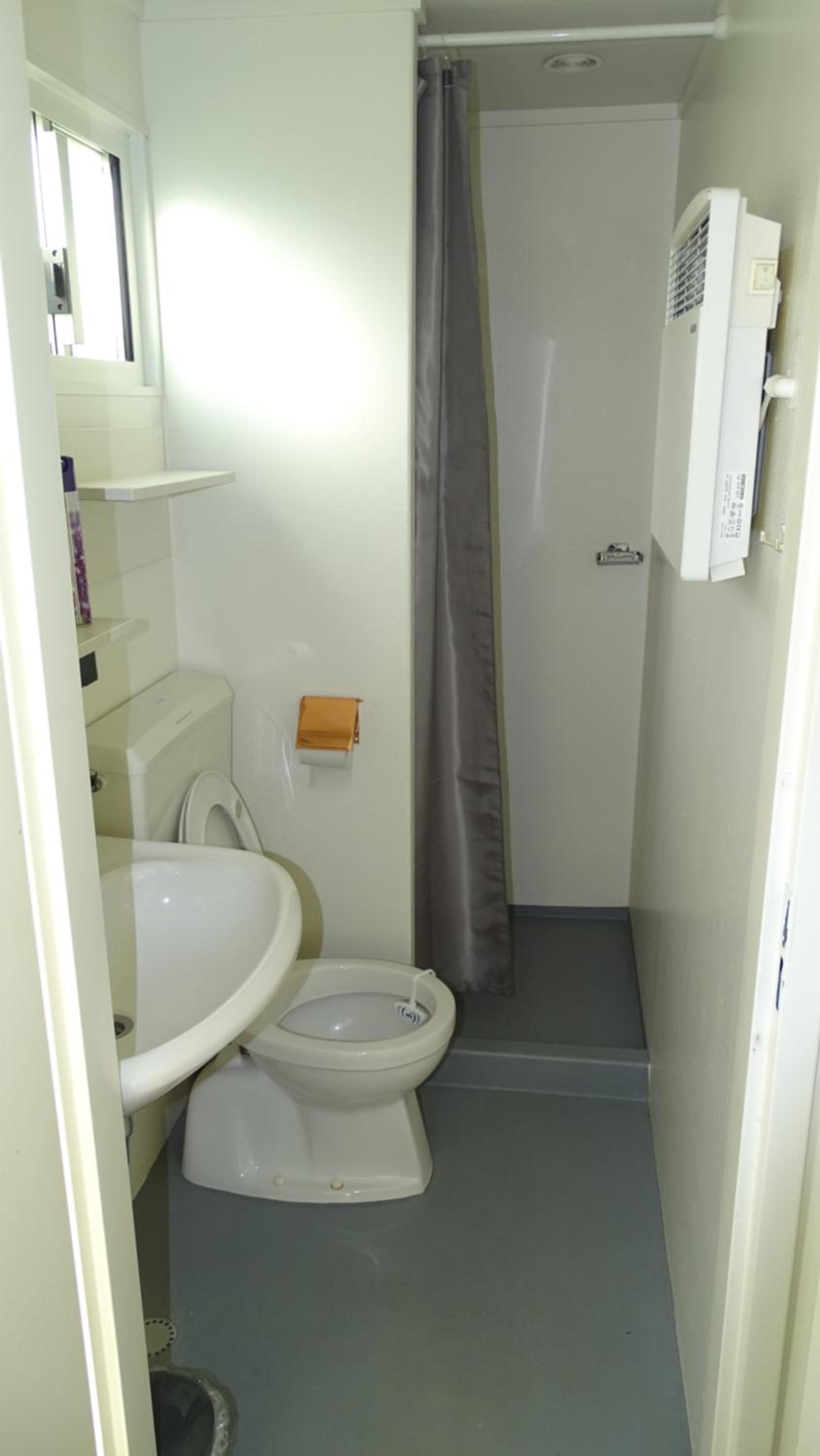 Photo 9