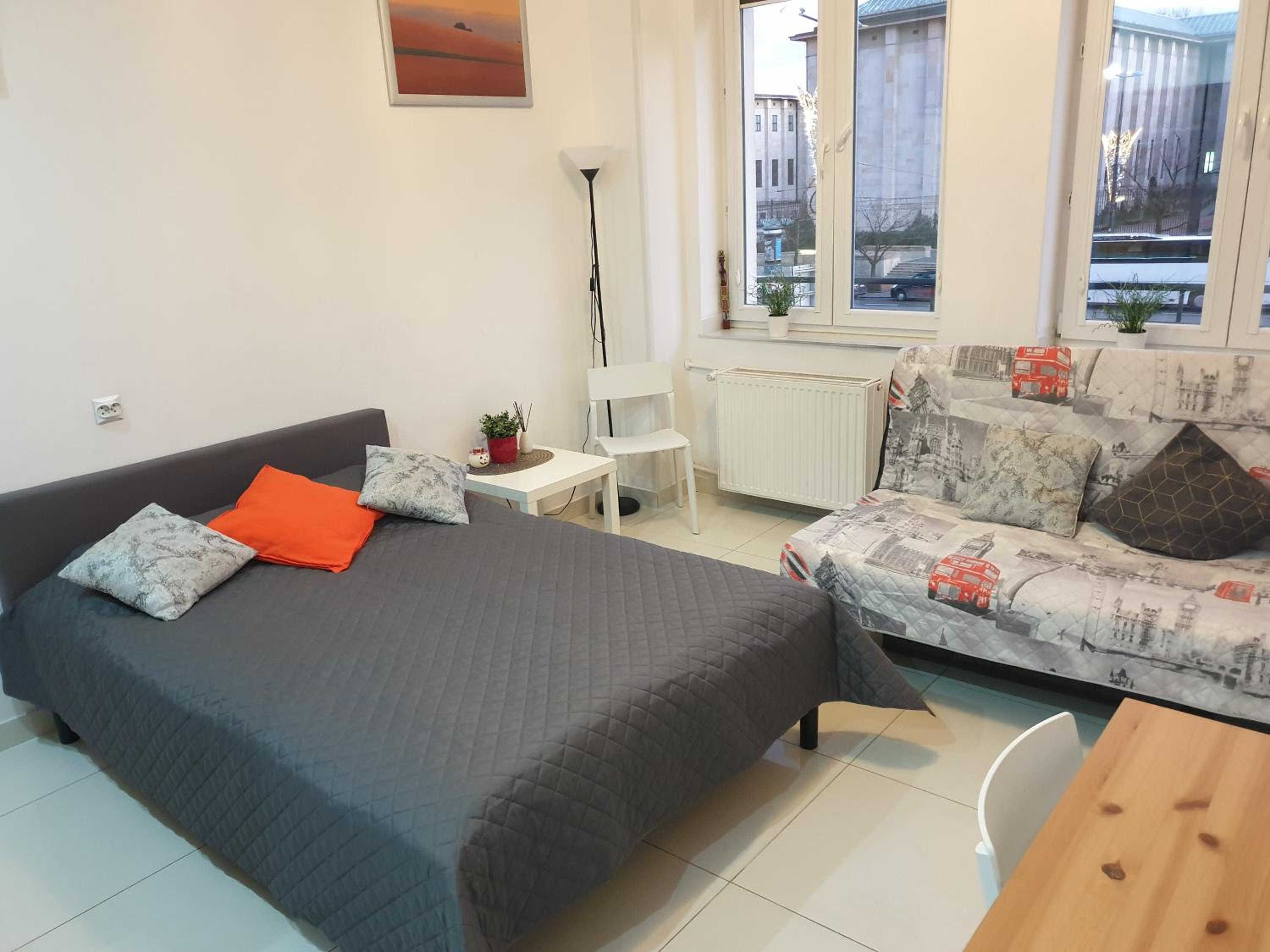 Center Warsaw- Apartamenty Smolna