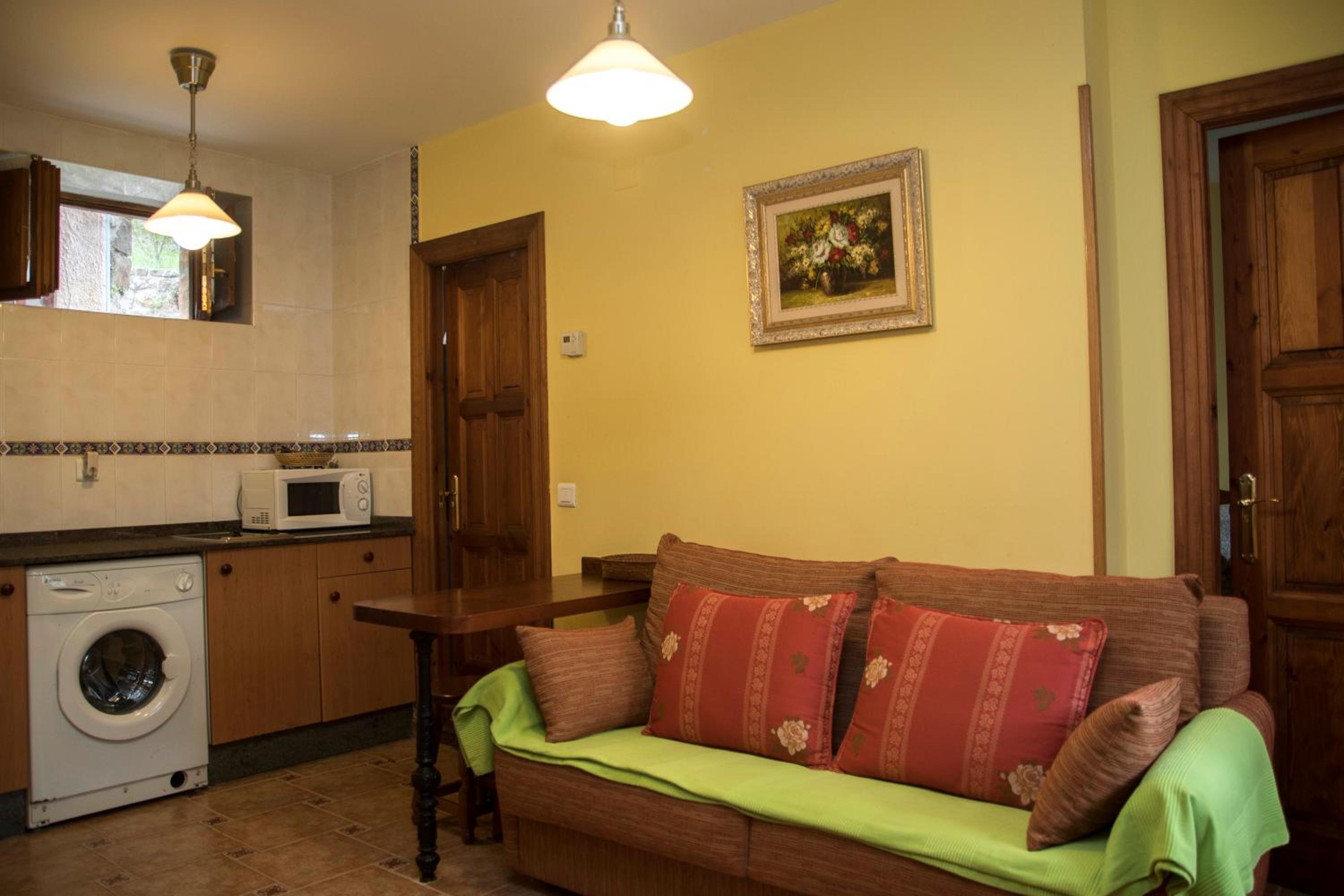 Apartamentos la Regoria