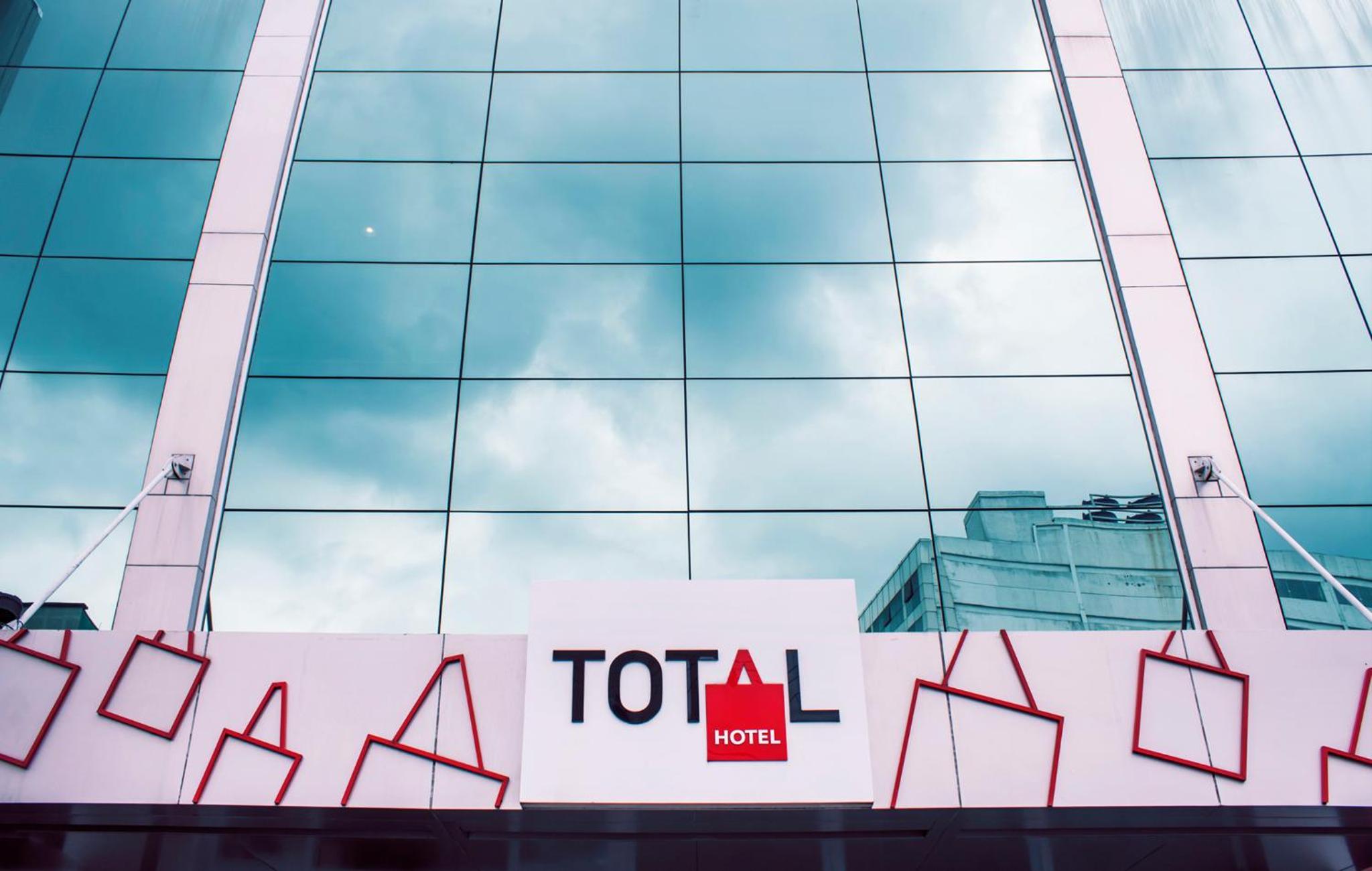 Total Hotel