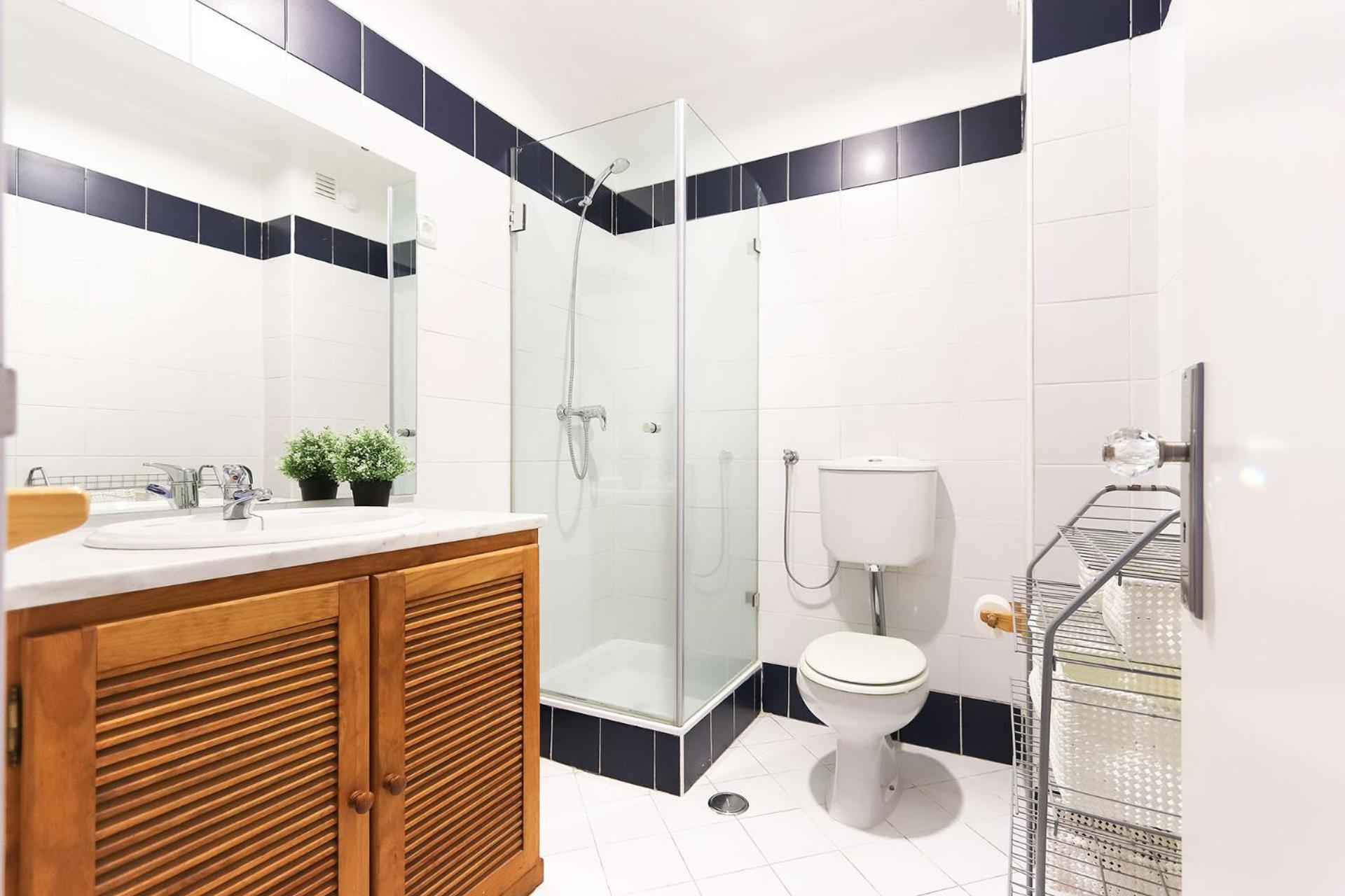 Rato Elegant by Homing