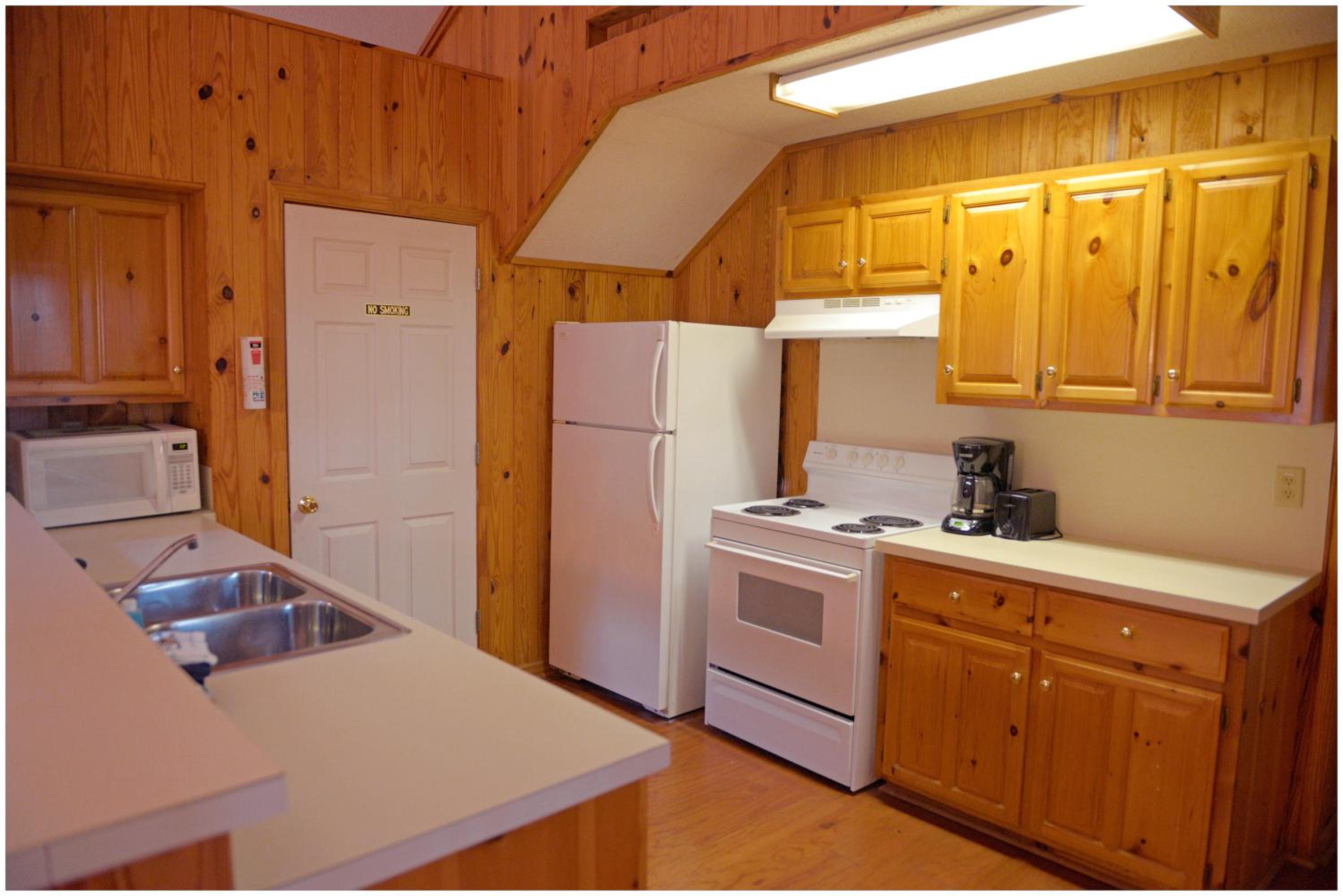 Pine Mountain Club Chalets Resort - Property Image 213