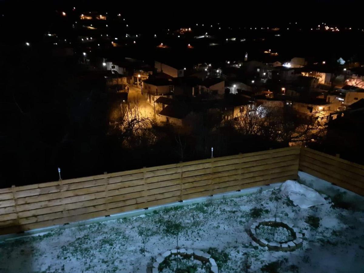 TO KONATZI TIS MAROULAS
