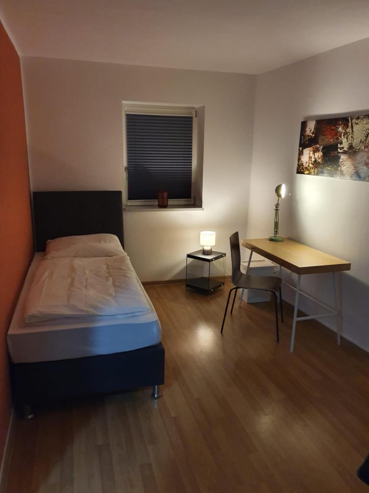 Photo 18