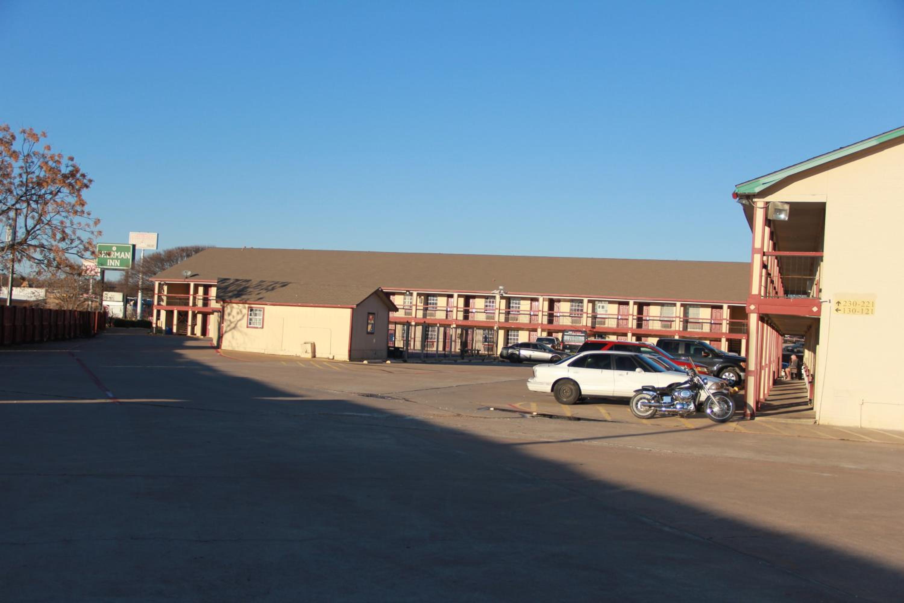 Sherman Inn