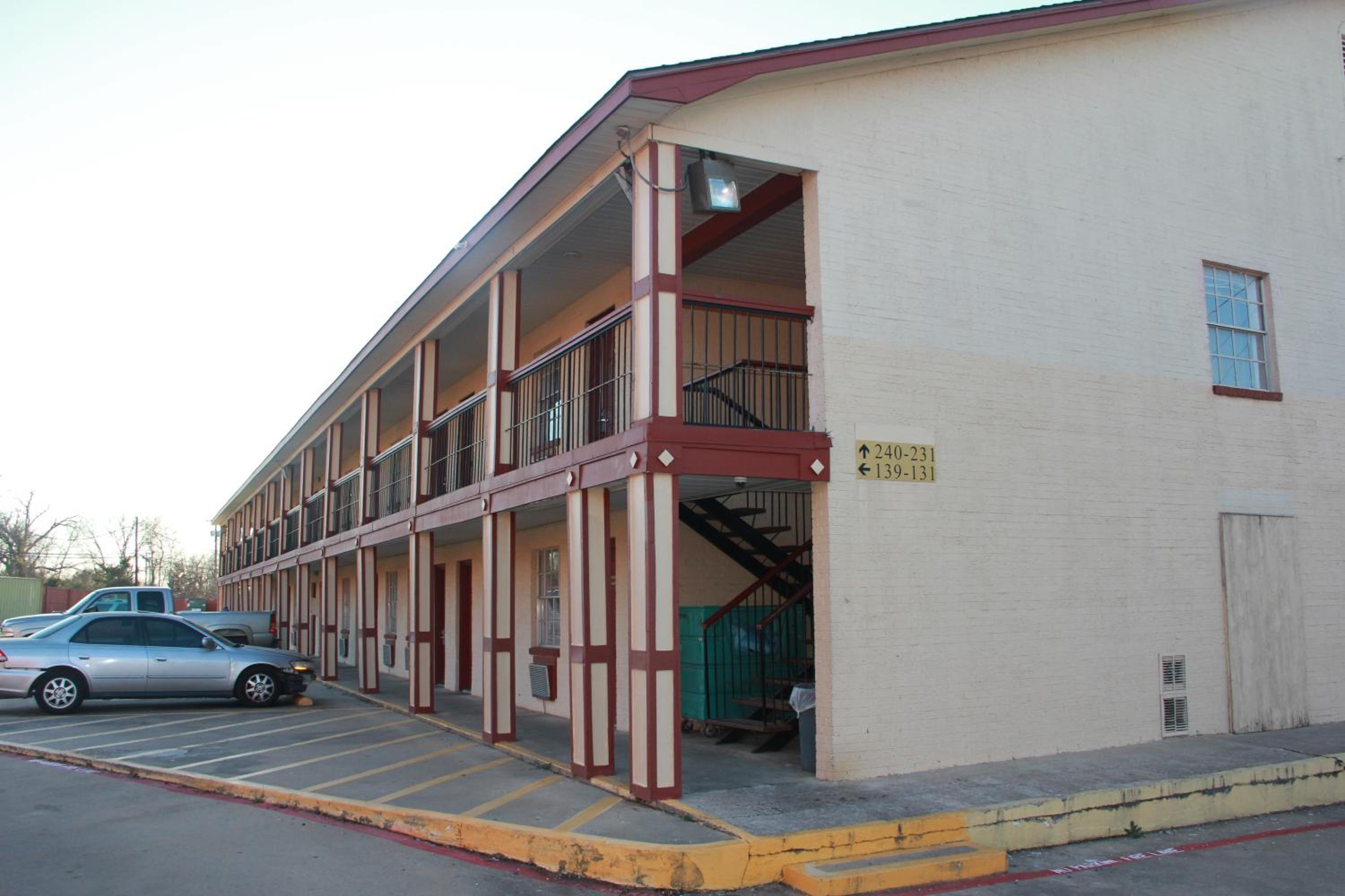 Sherman Inn