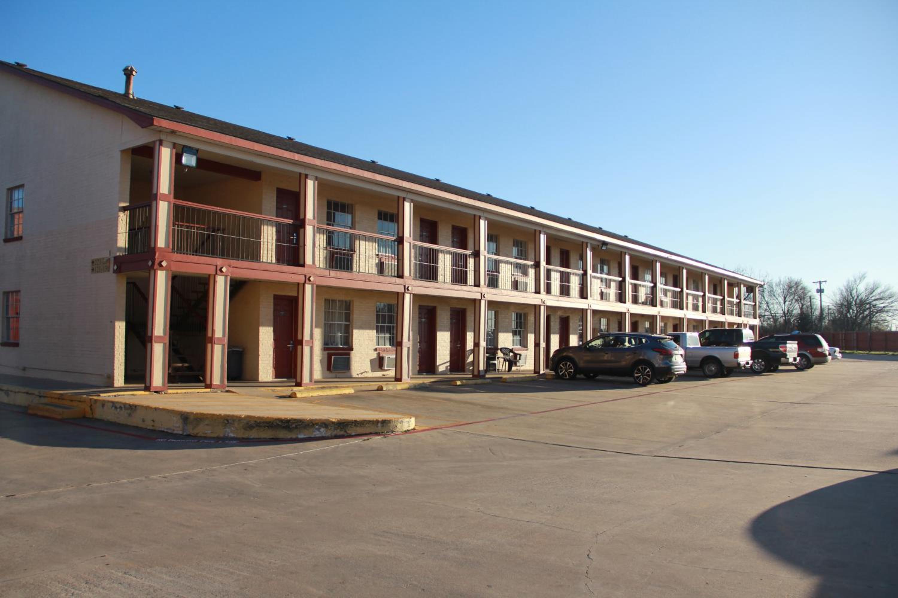 Sherman Inn