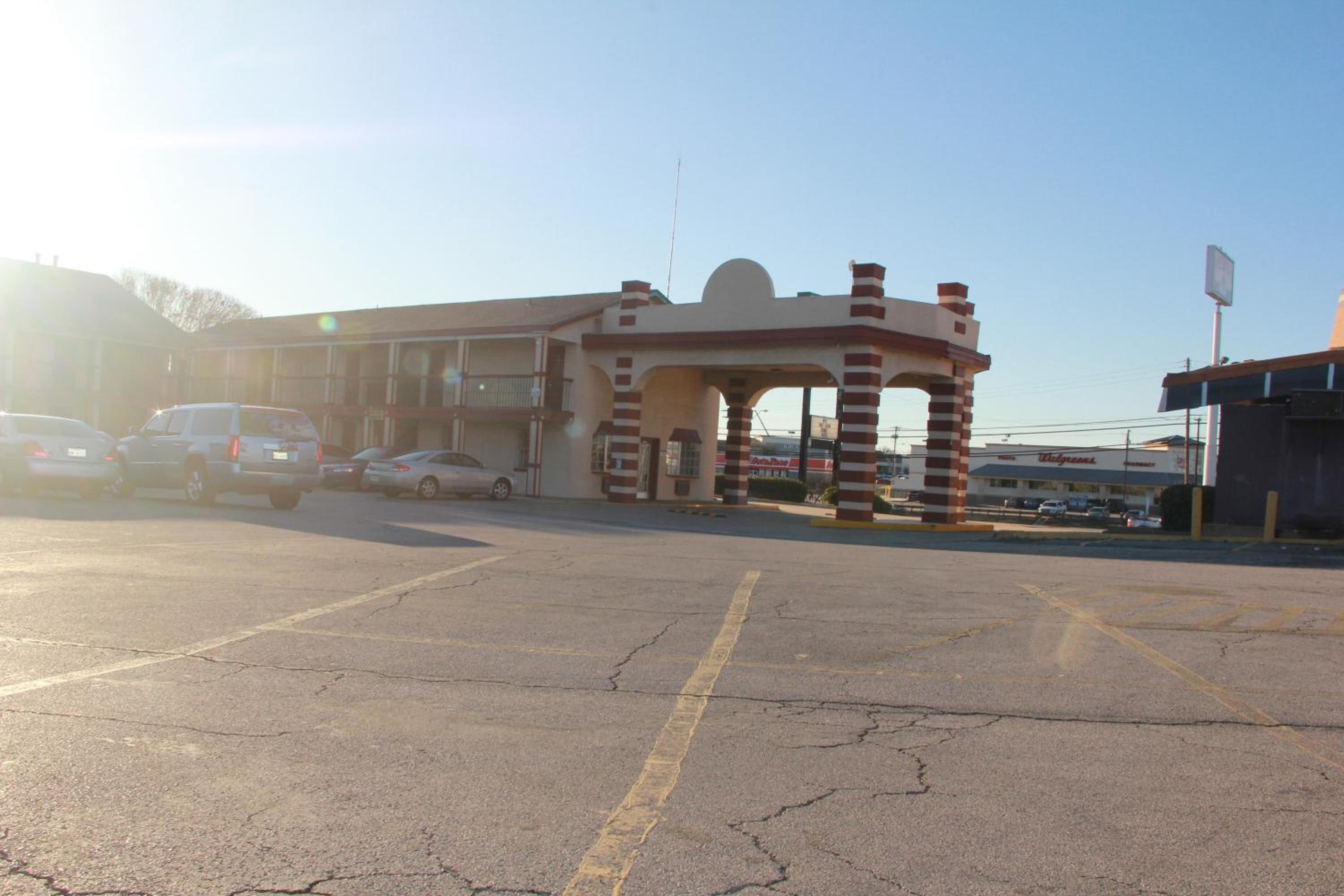Sherman Inn