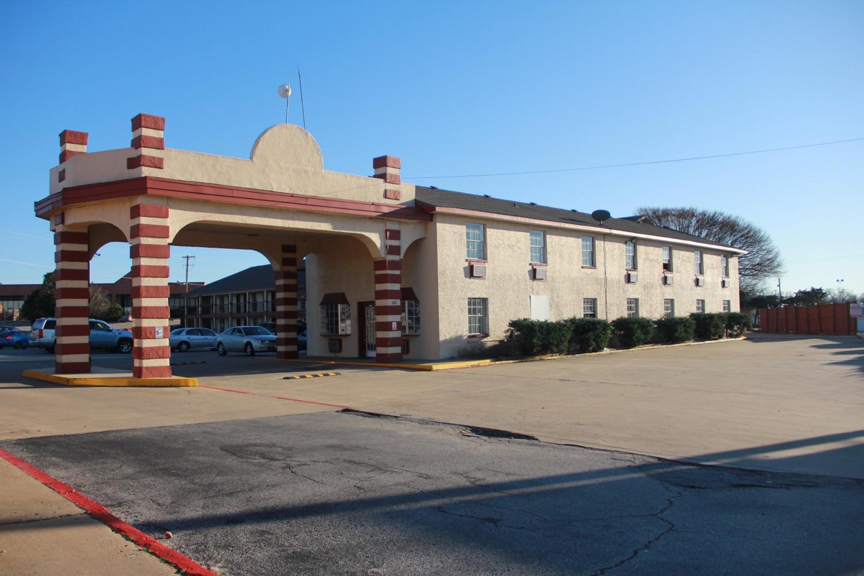 Sherman Inn