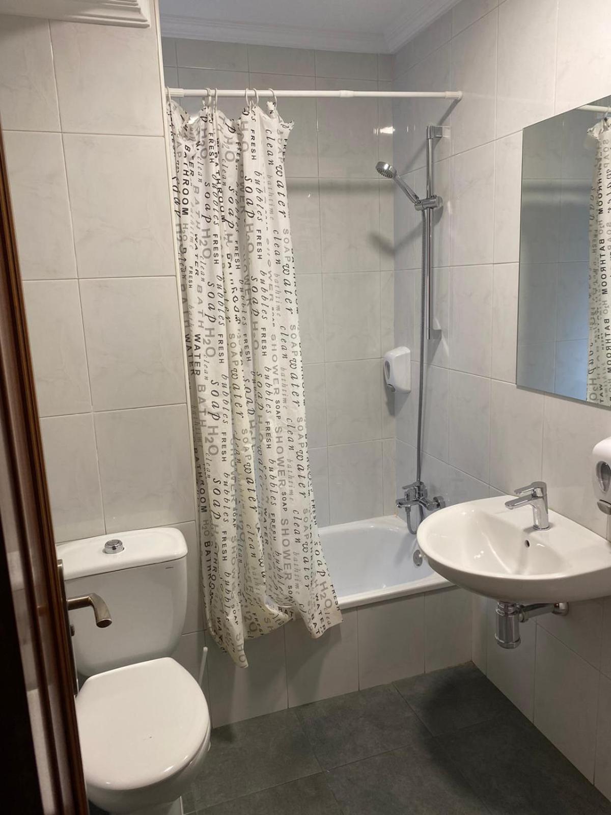 Hostal Uría
