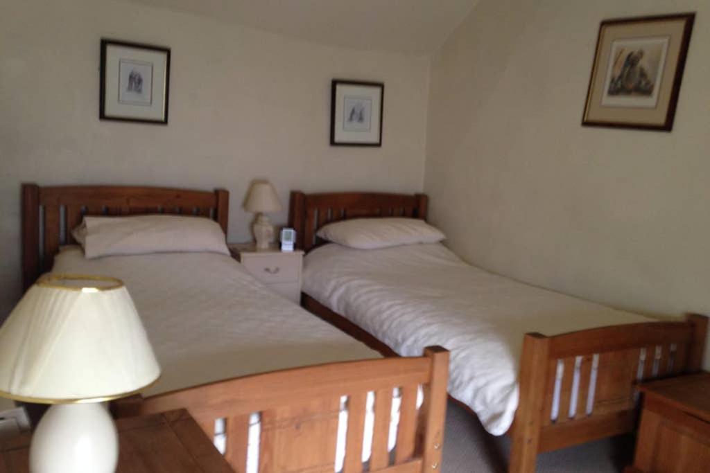 SUNNYSIDE COTTAGE HUTTON LE HOLE NORTHYORKSHIRe view 4