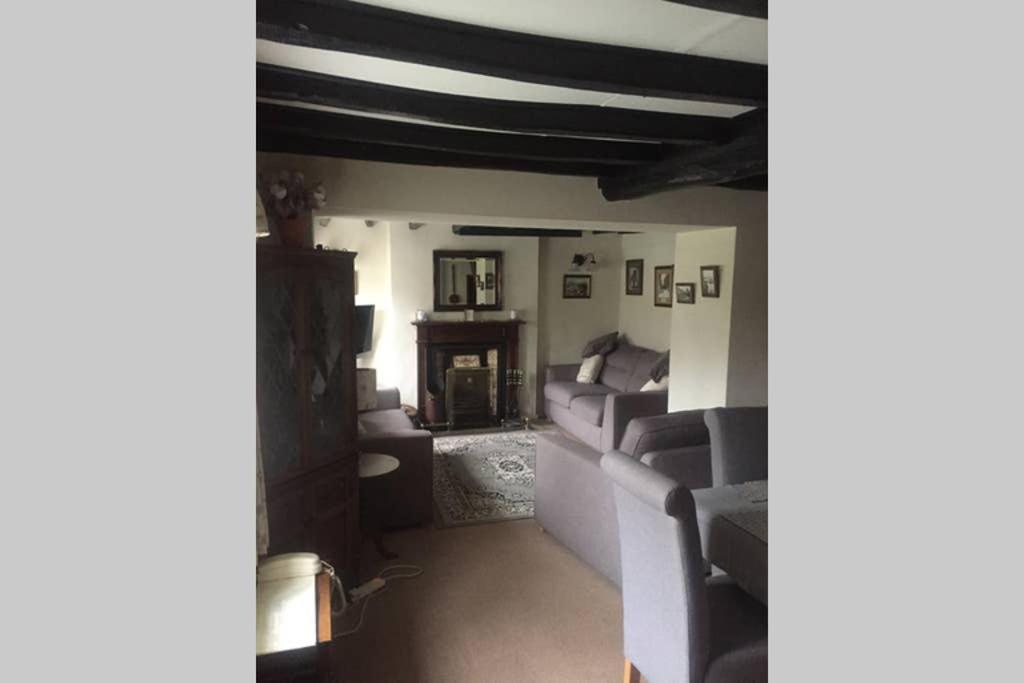 SUNNYSIDE COTTAGE HUTTON LE HOLE NORTHYORKSHIRe view 5