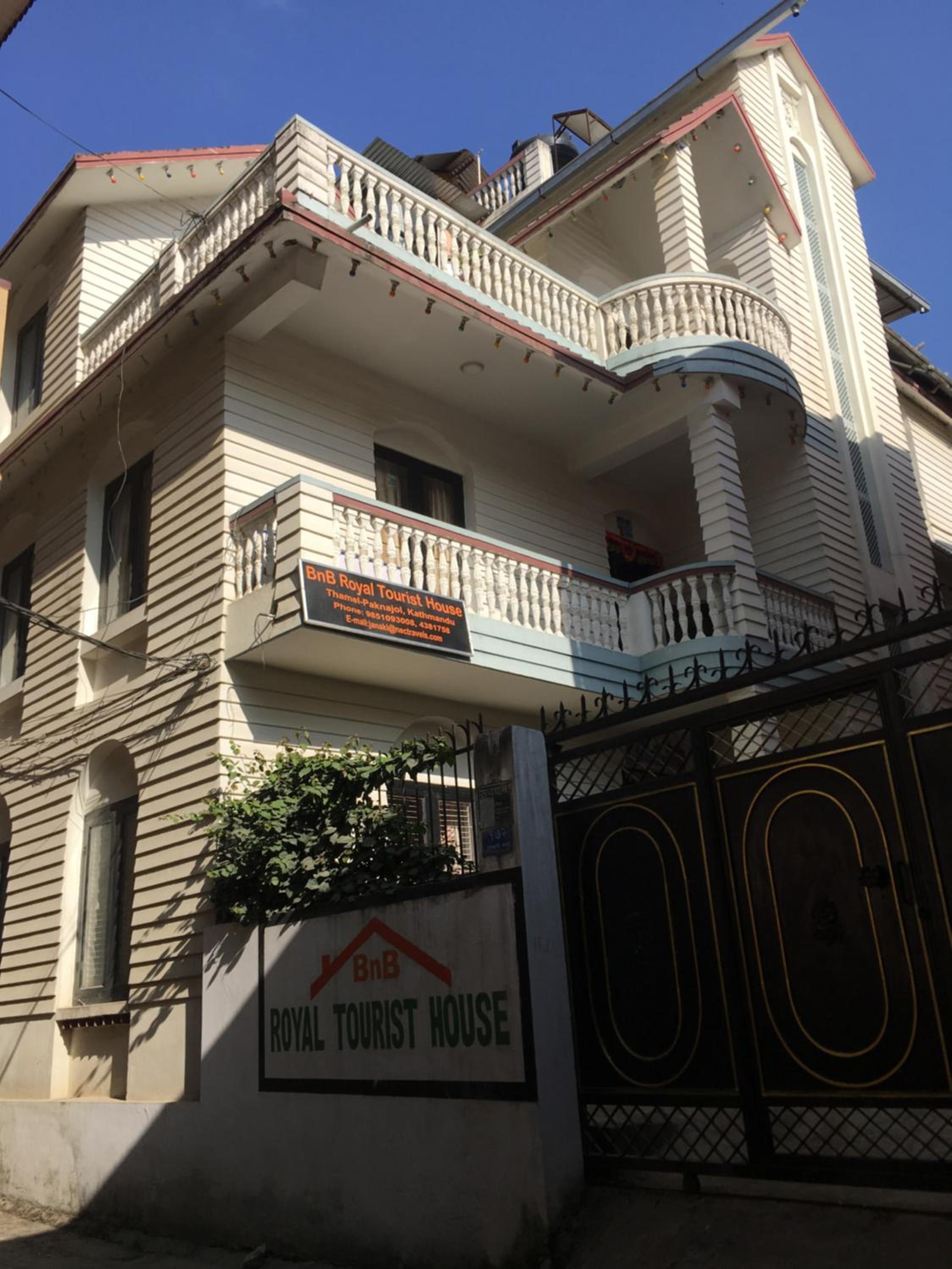 BnB Royal Tourist House Near Tourist Bus Station in Thamel
