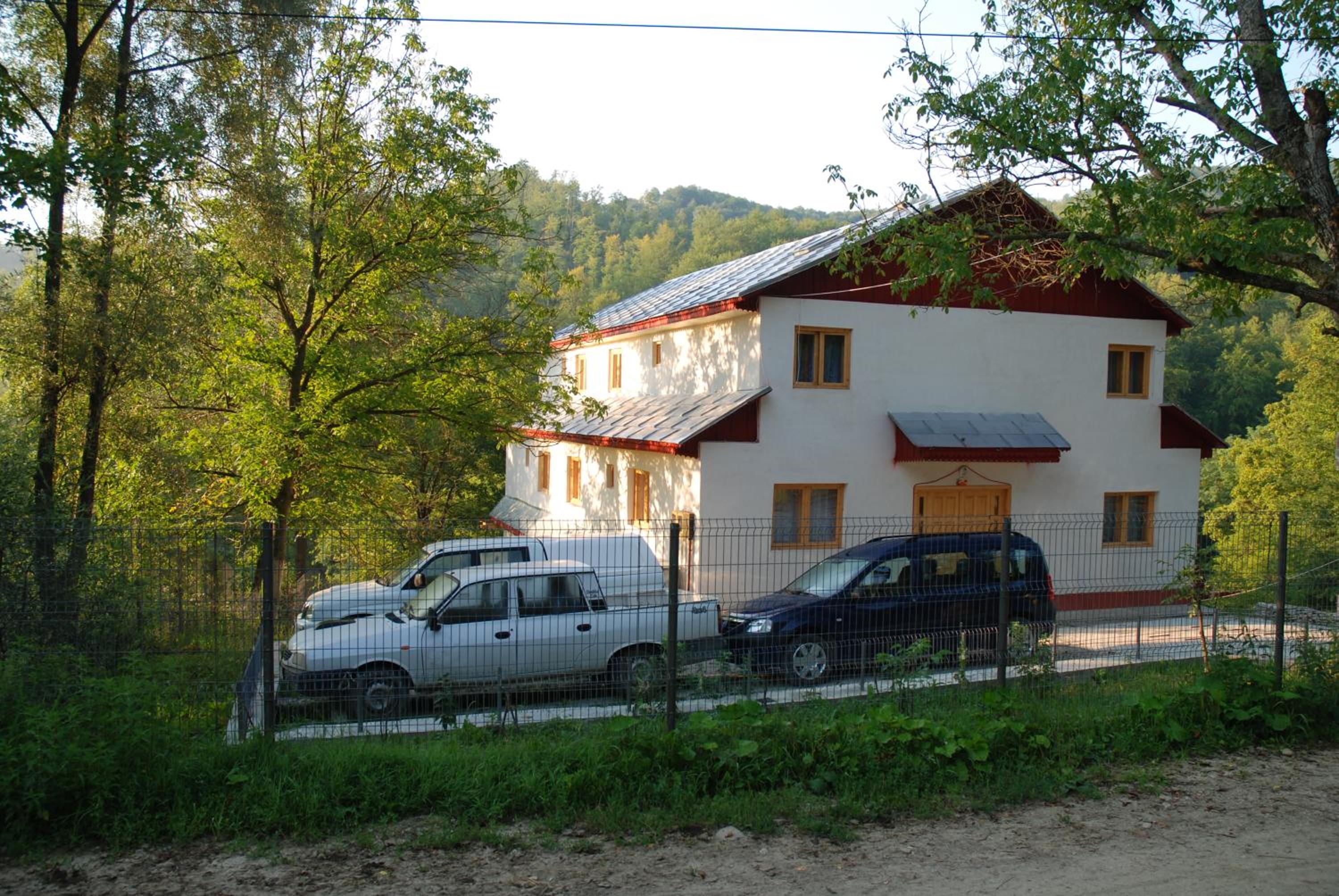 Pensiunea Tara view 4