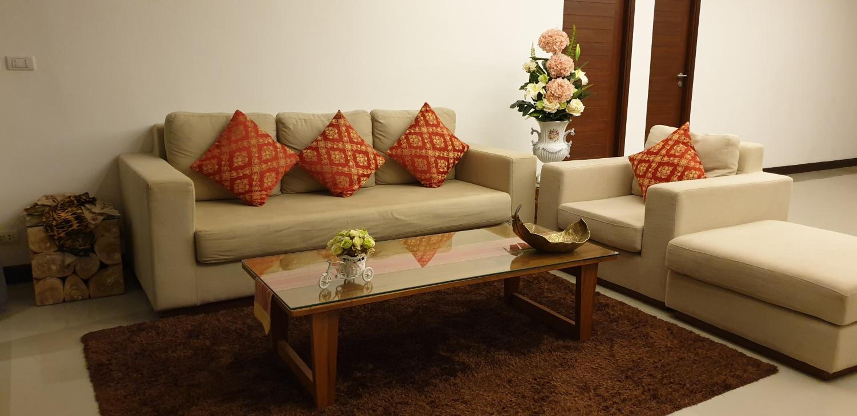 JJ Queen Villa and Spa Kohyaonoi